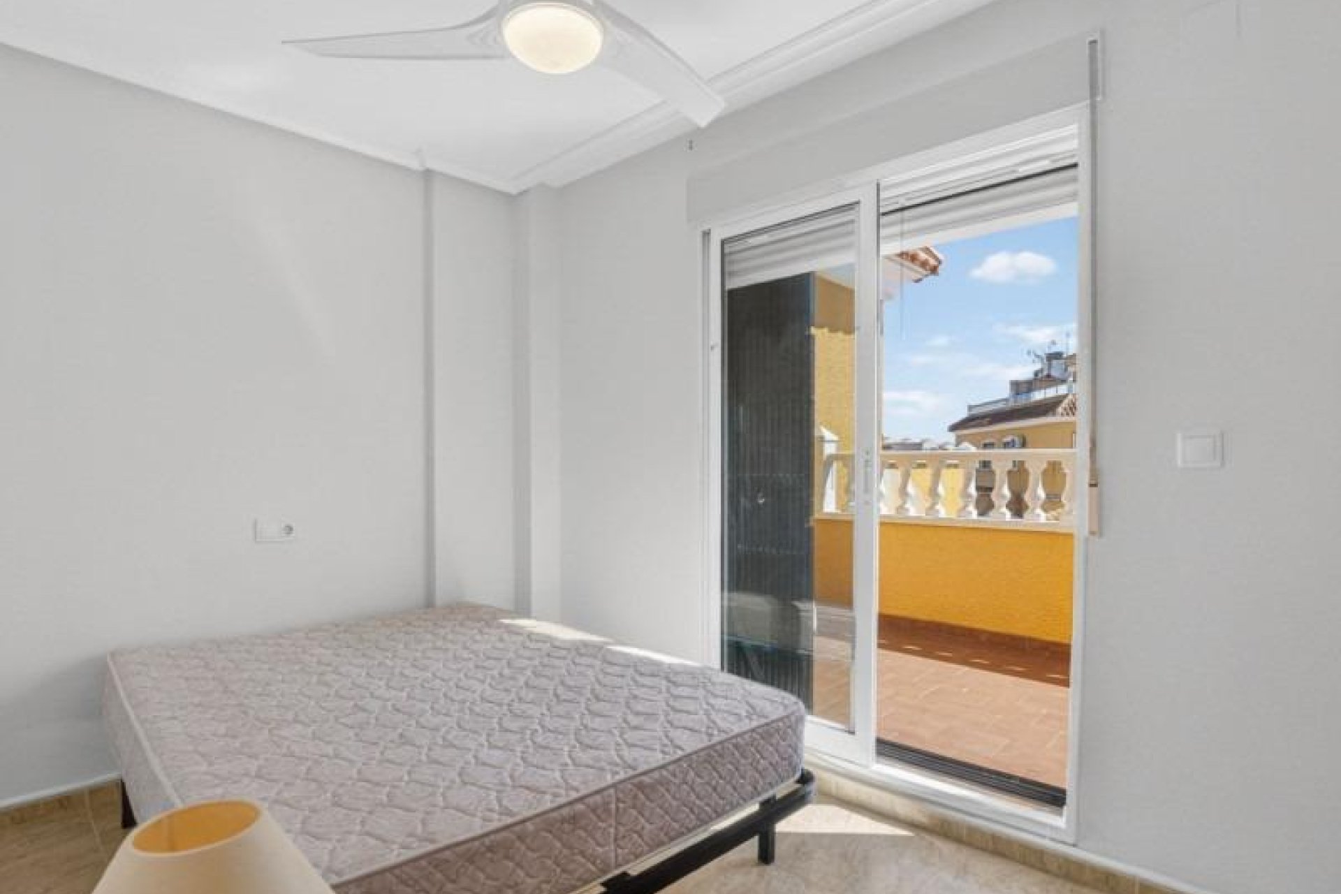 Reventa - Apartamento / Piso - Orihuela Costa - La Chismosa