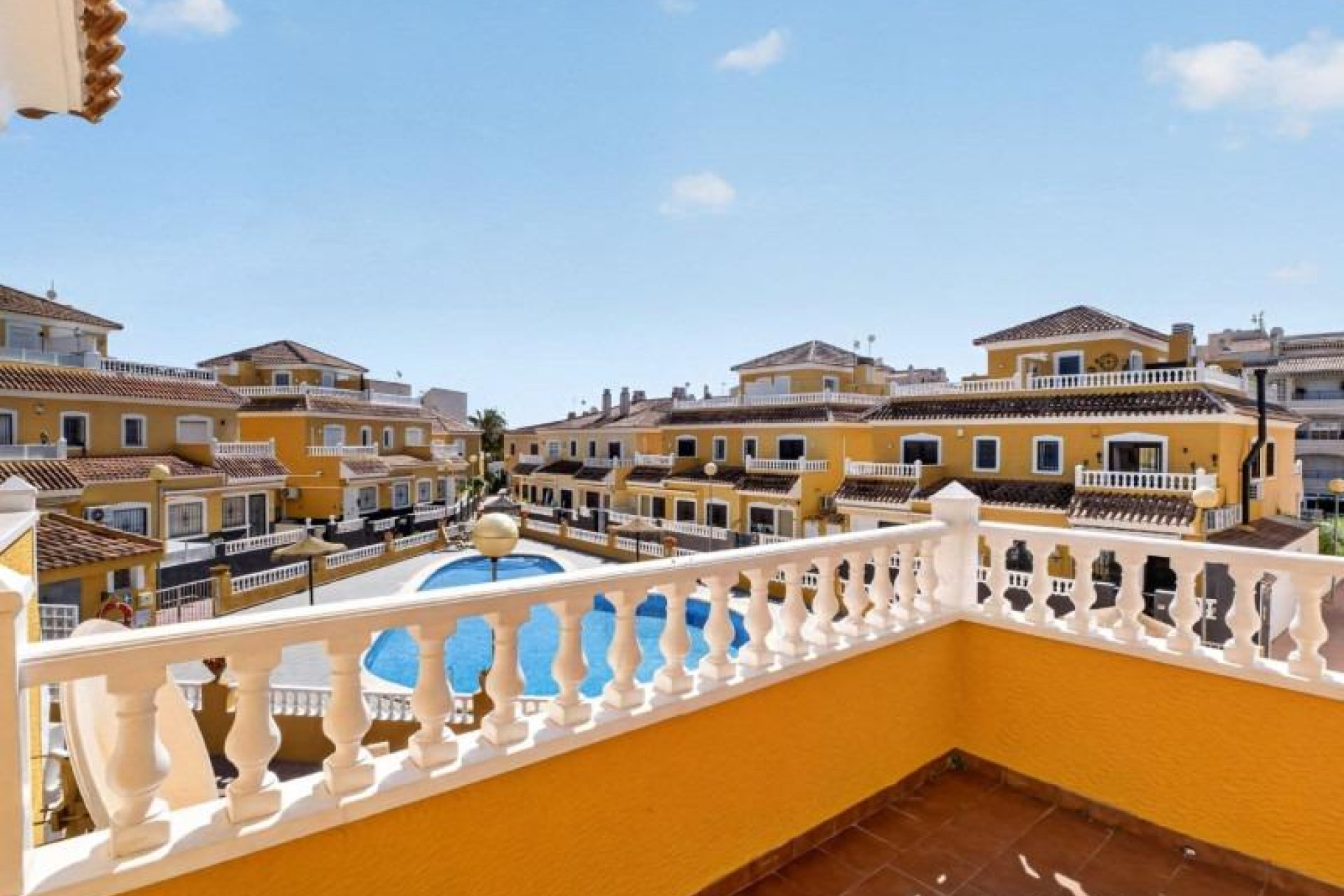 Reventa - Apartamento / Piso - Orihuela Costa - La Chismosa