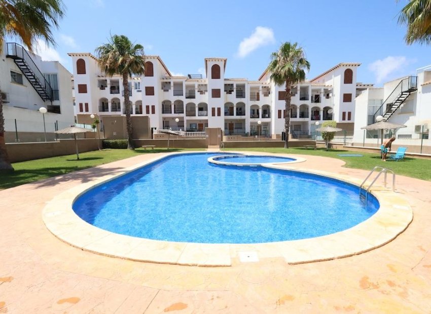 Reventa - Apartamento / Piso - Orihuela Costa - La Ciñuelica