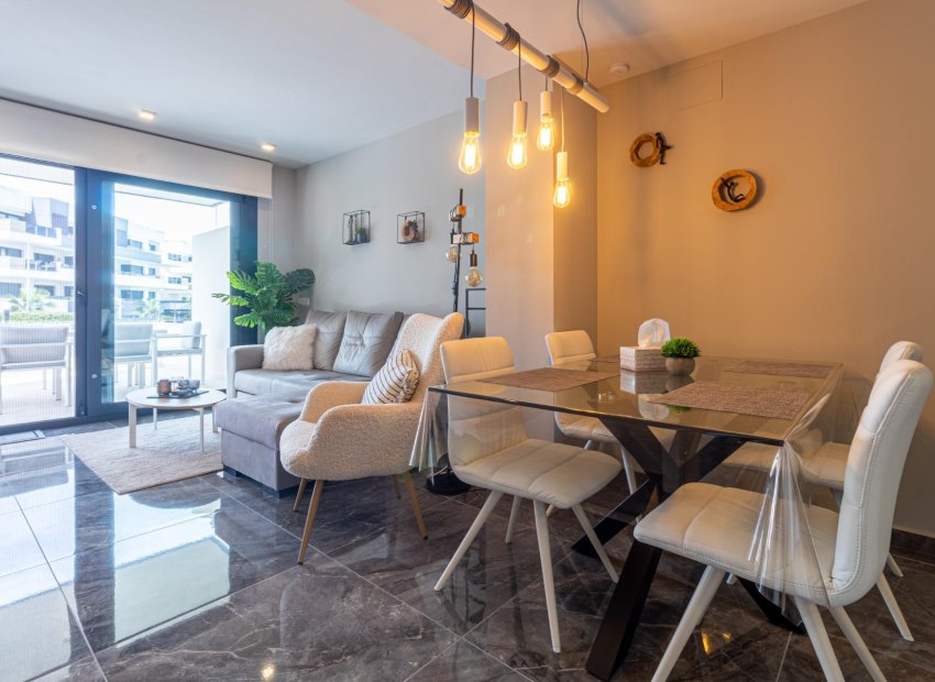 Reventa - Apartamento / Piso - Orihuela Costa - La Florida