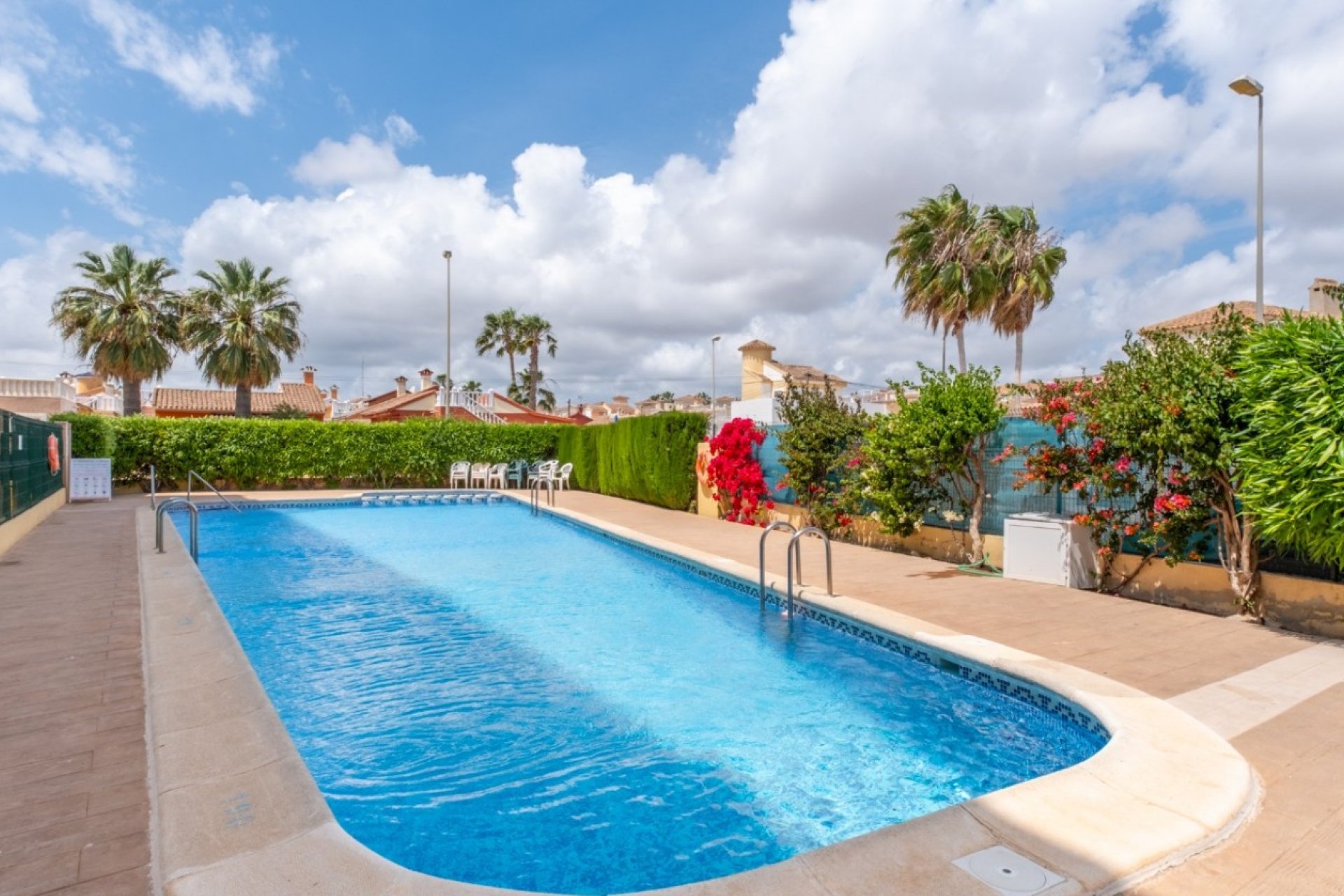 Reventa - Apartamento / Piso - Orihuela Costa - La Florida