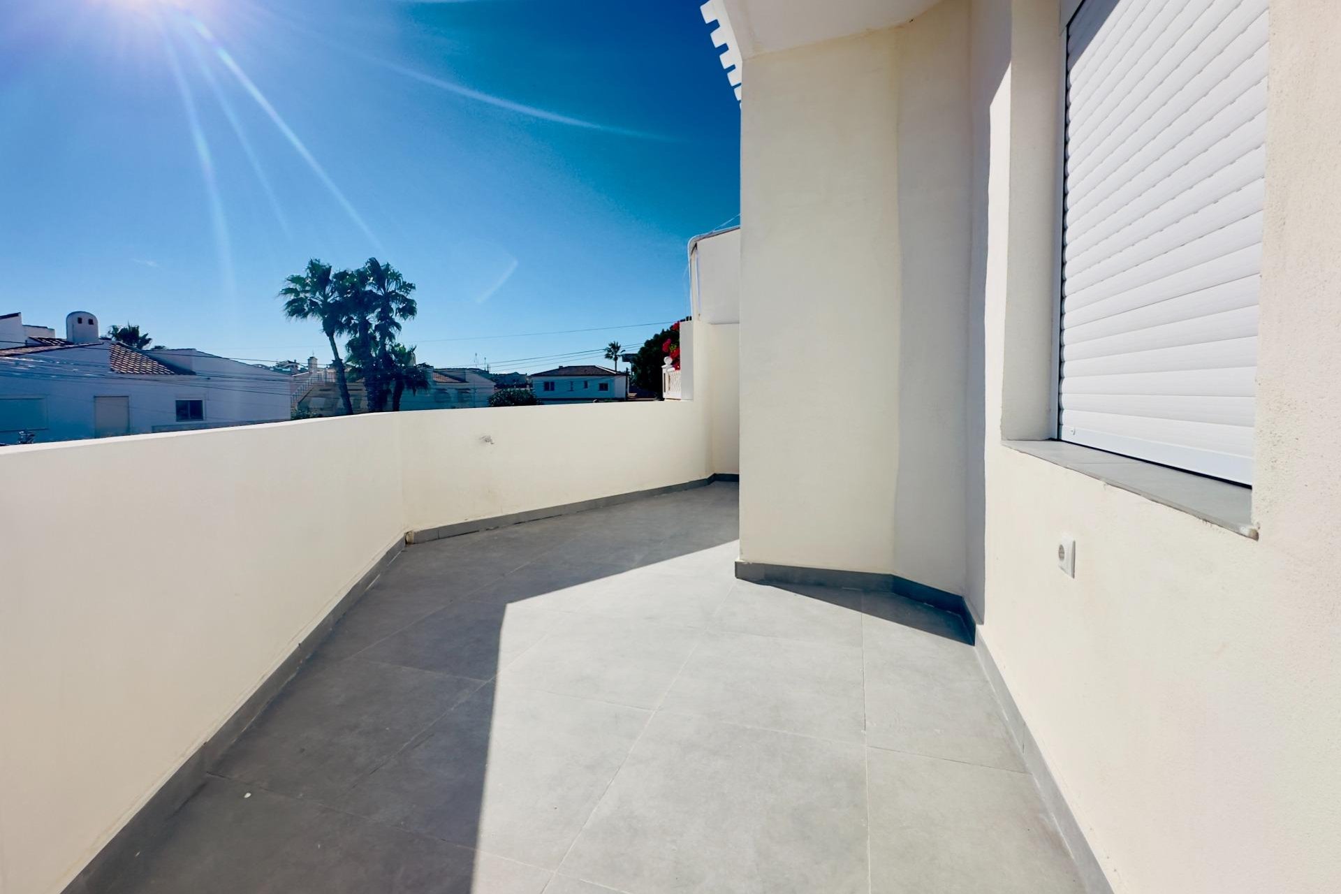 Reventa - Apartamento / Piso - Orihuela Costa - La Regia