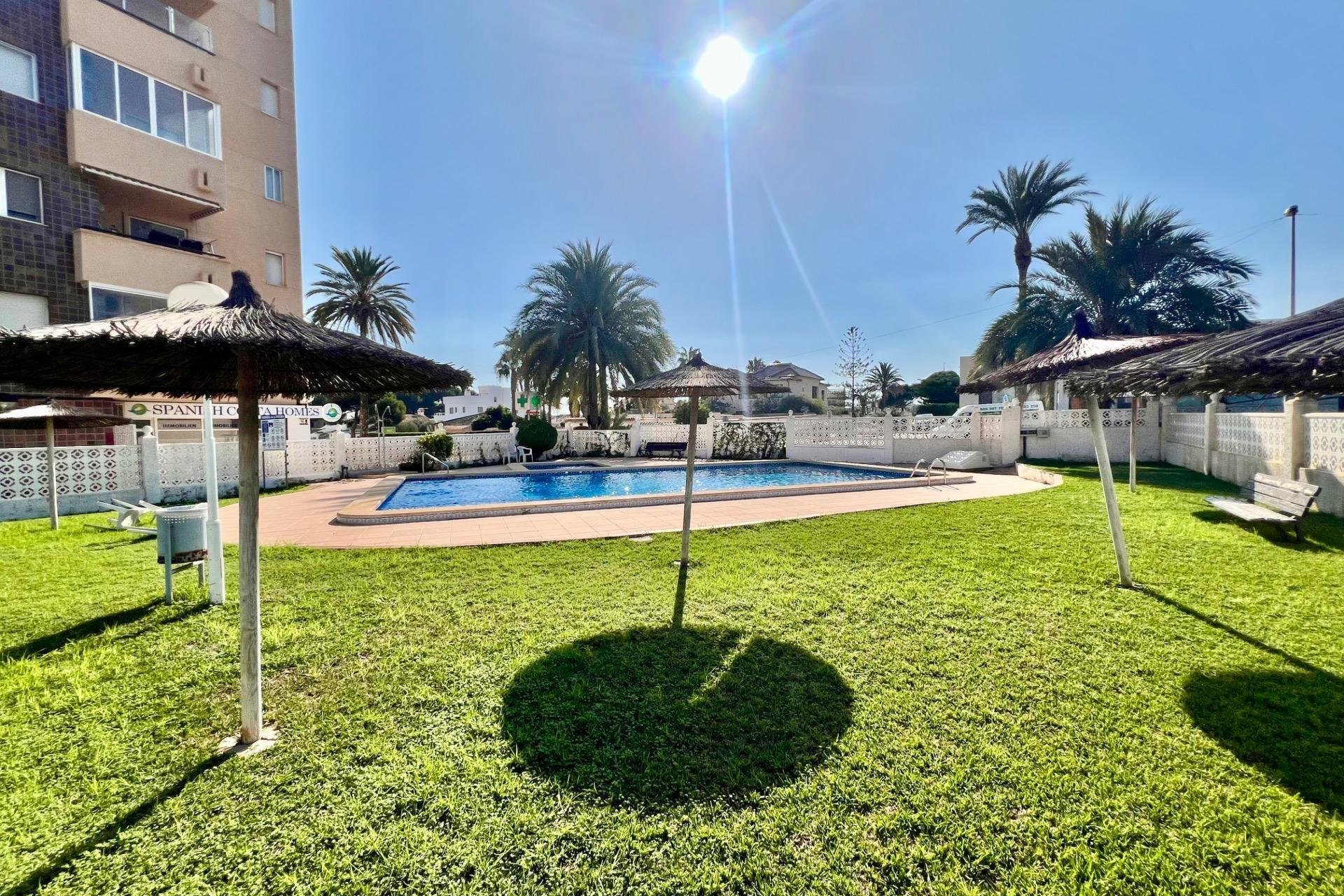 Reventa - Apartamento / piso - Orihuela Costa - La Zenia