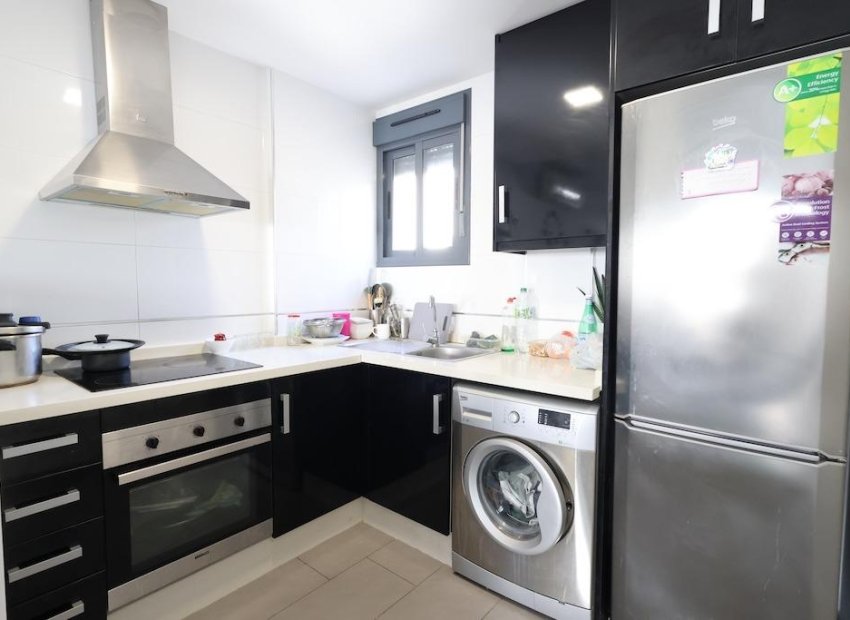 Reventa - Apartamento / Piso - Orihuela Costa - La Zenia