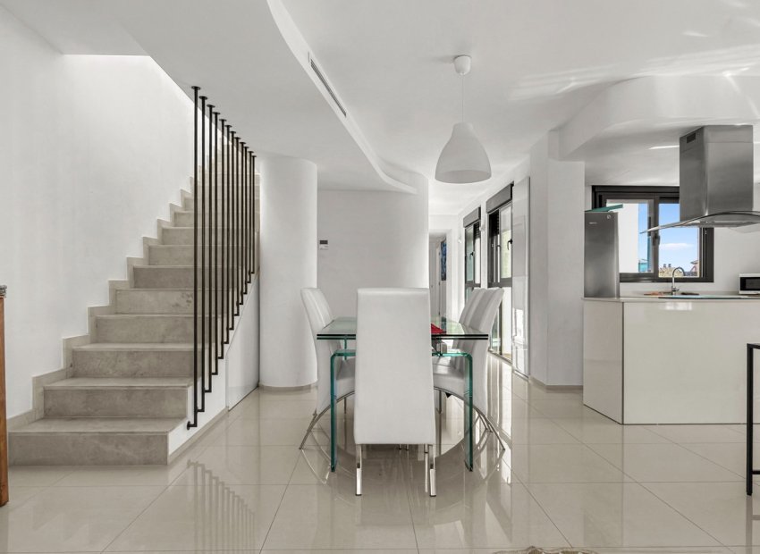 Reventa - Apartamento / Piso - Orihuela Costa - La Zenia