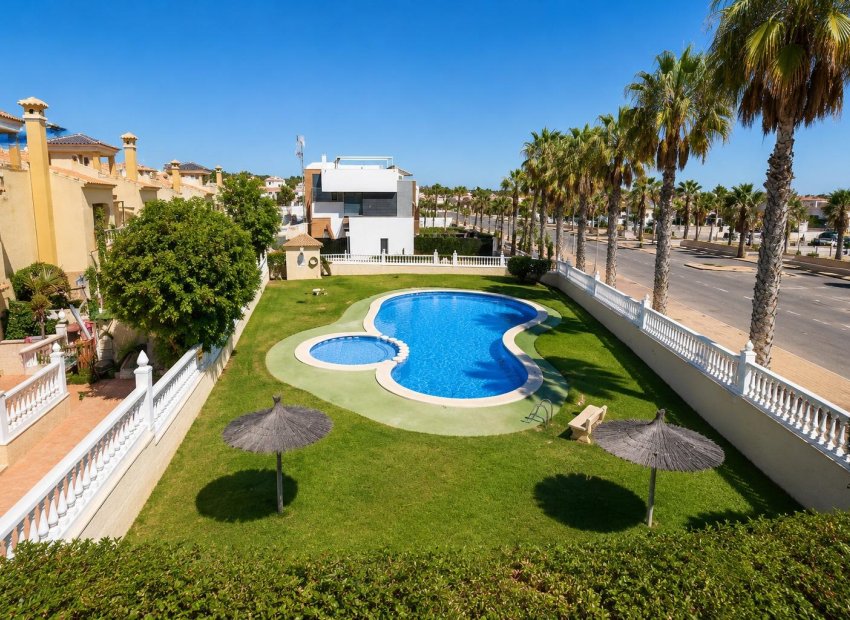 Reventa - Apartamento / Piso - Orihuela Costa - Lomas de Cabo Roig