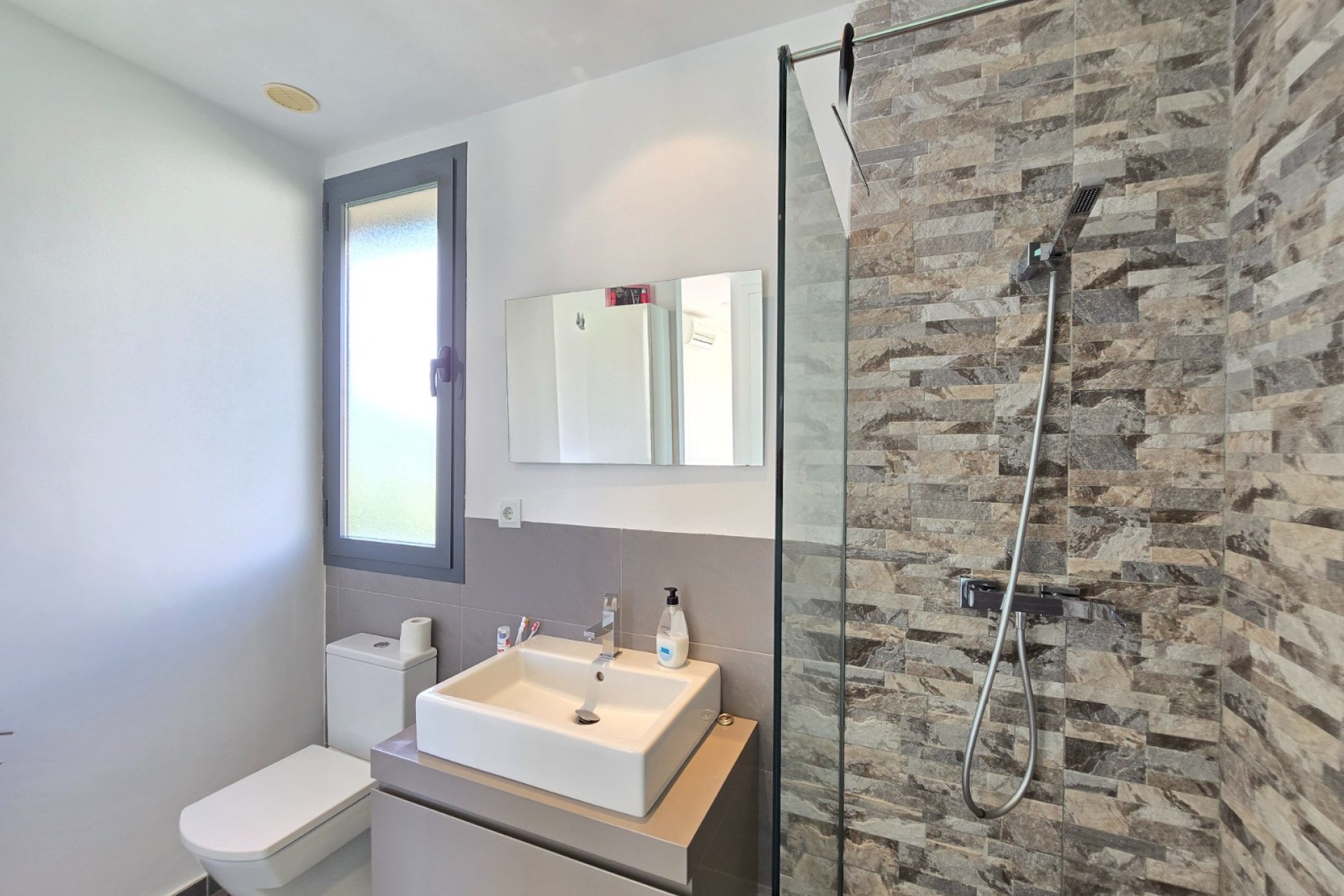 Reventa - Apartamento / Piso - Orihuela Costa - Los Dolses