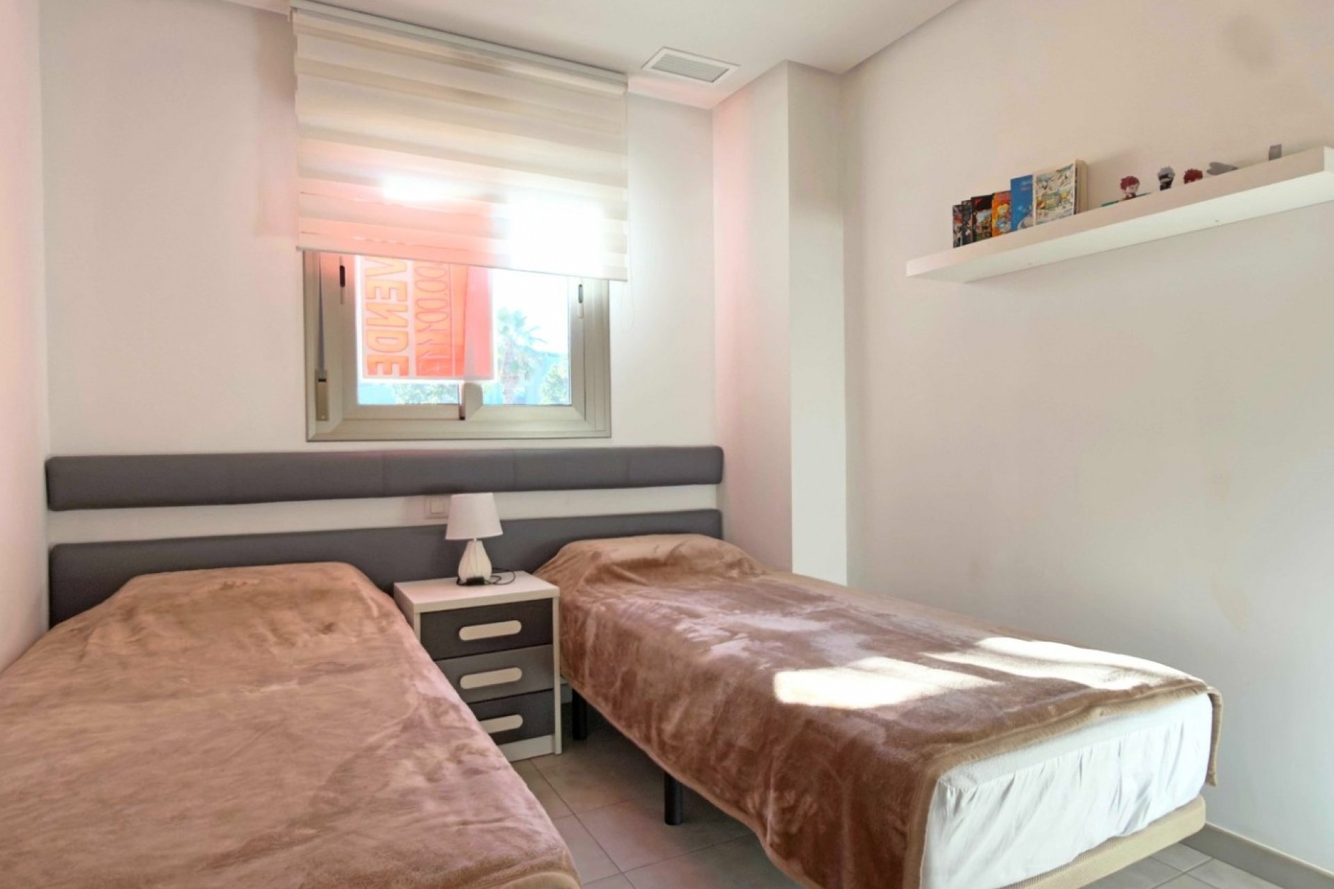 Reventa - Apartamento / Piso - Orihuela Costa - Los Dolses