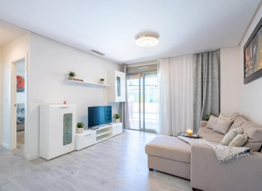 Reventa - Apartamento / Piso - Orihuela Costa - Los Dolses