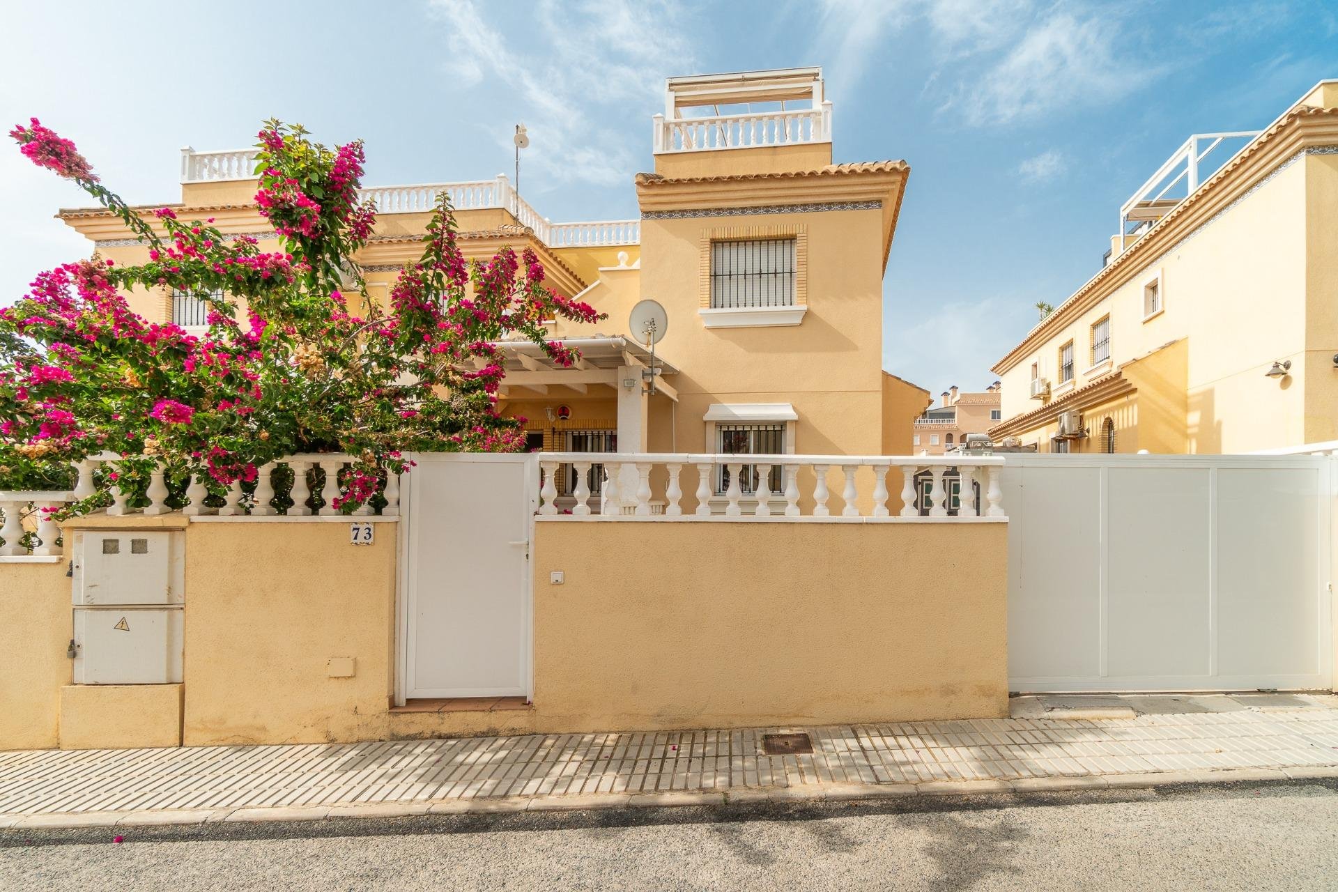 Reventa - Apartamento / Piso - Orihuela Costa - Los Dolses