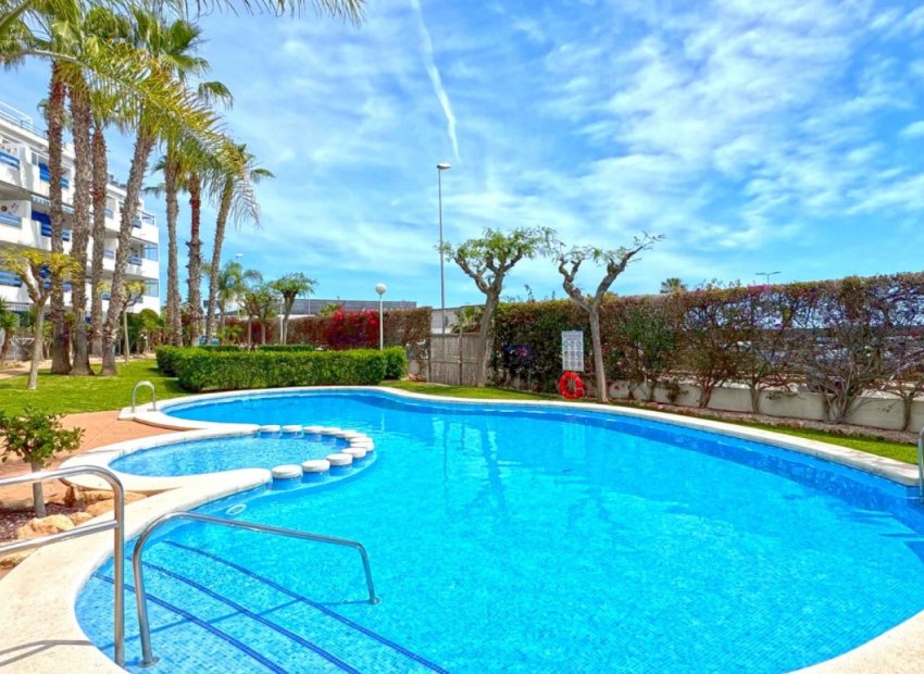 Reventa - Apartamento / Piso - Orihuela Costa - Playa Flamenca