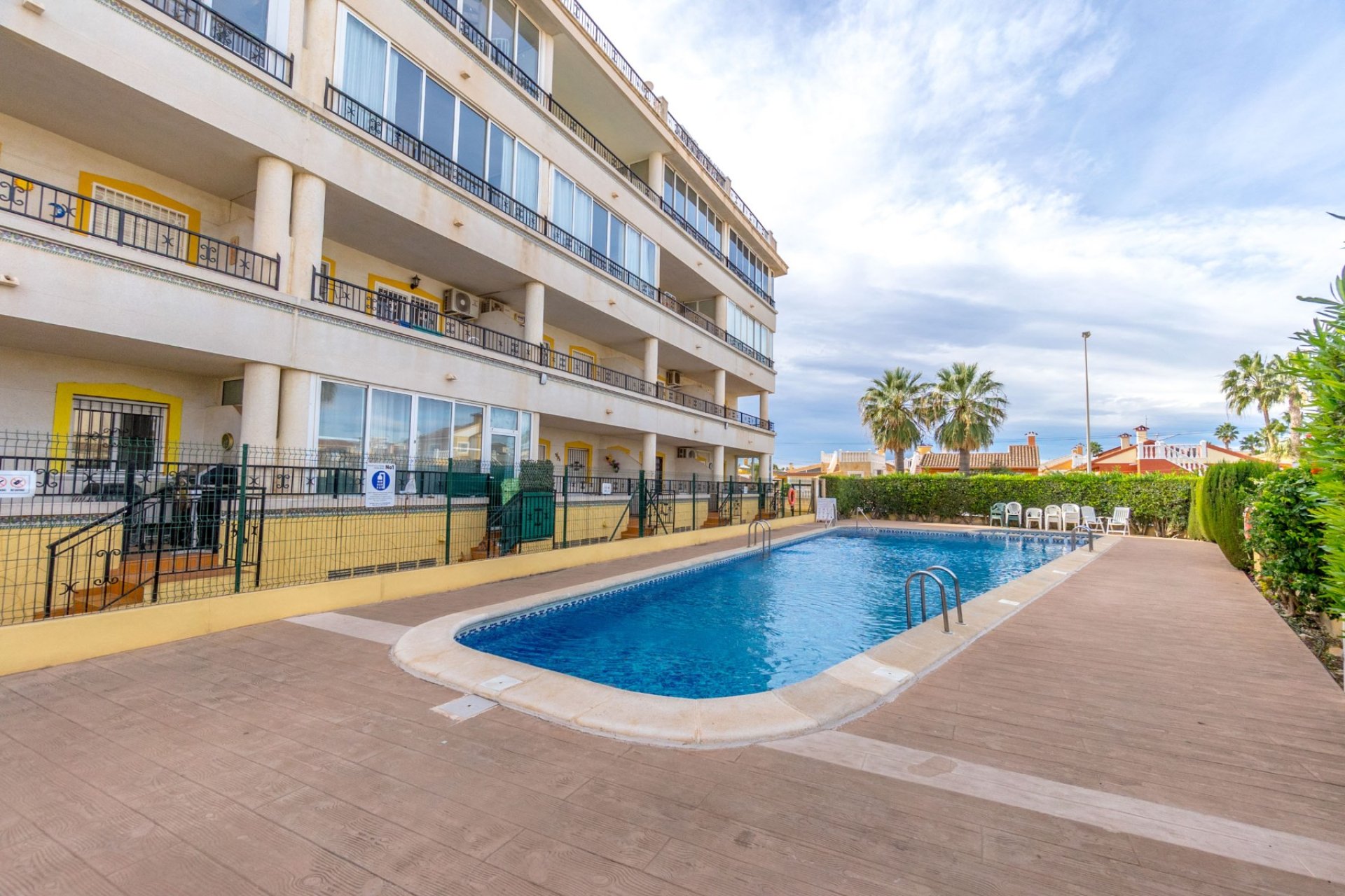 Reventa - Apartamento / Piso - Orihuela Costa - Playa Flamenca