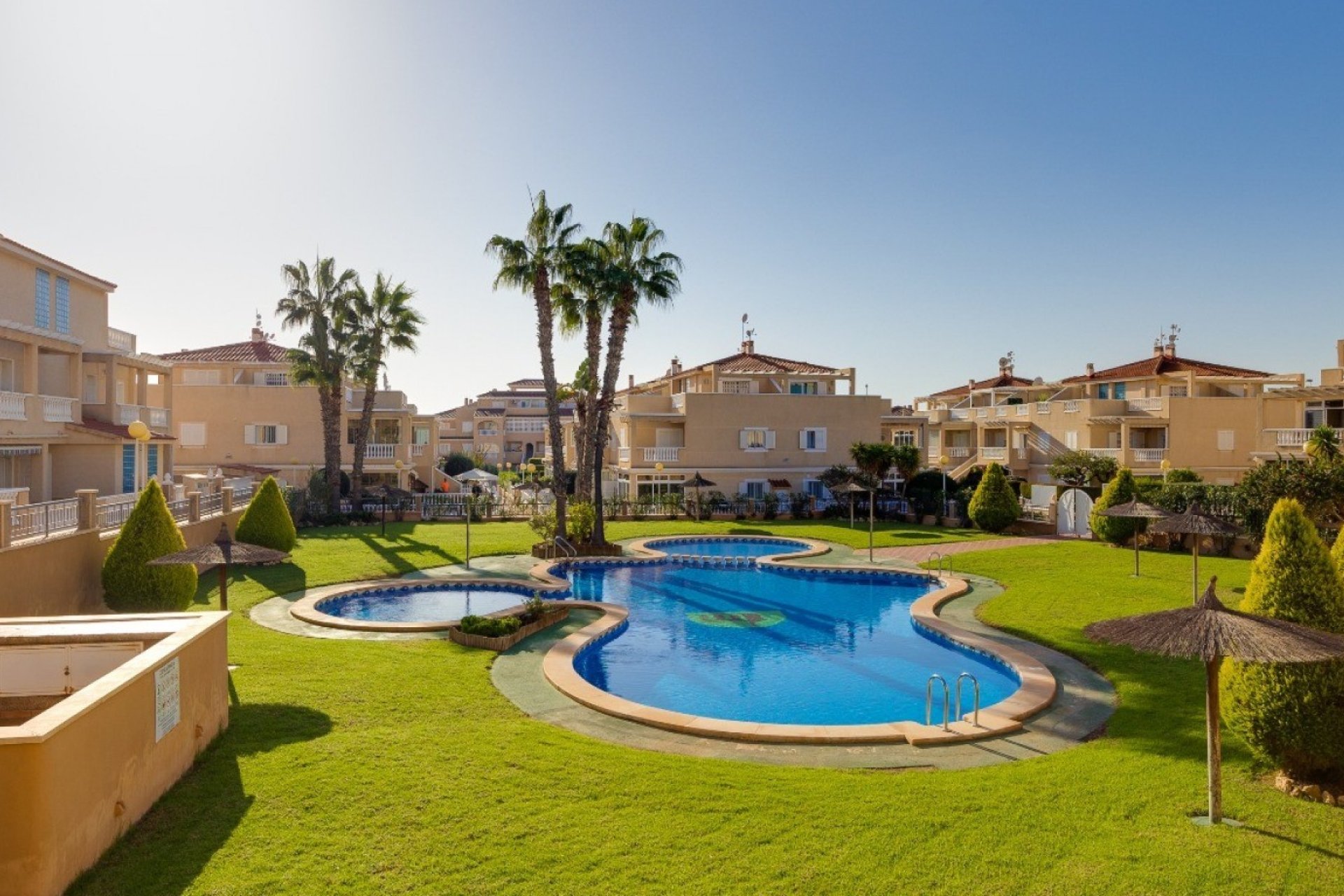 Reventa - Apartamento / Piso - Orihuela Costa - Playa Flamenca