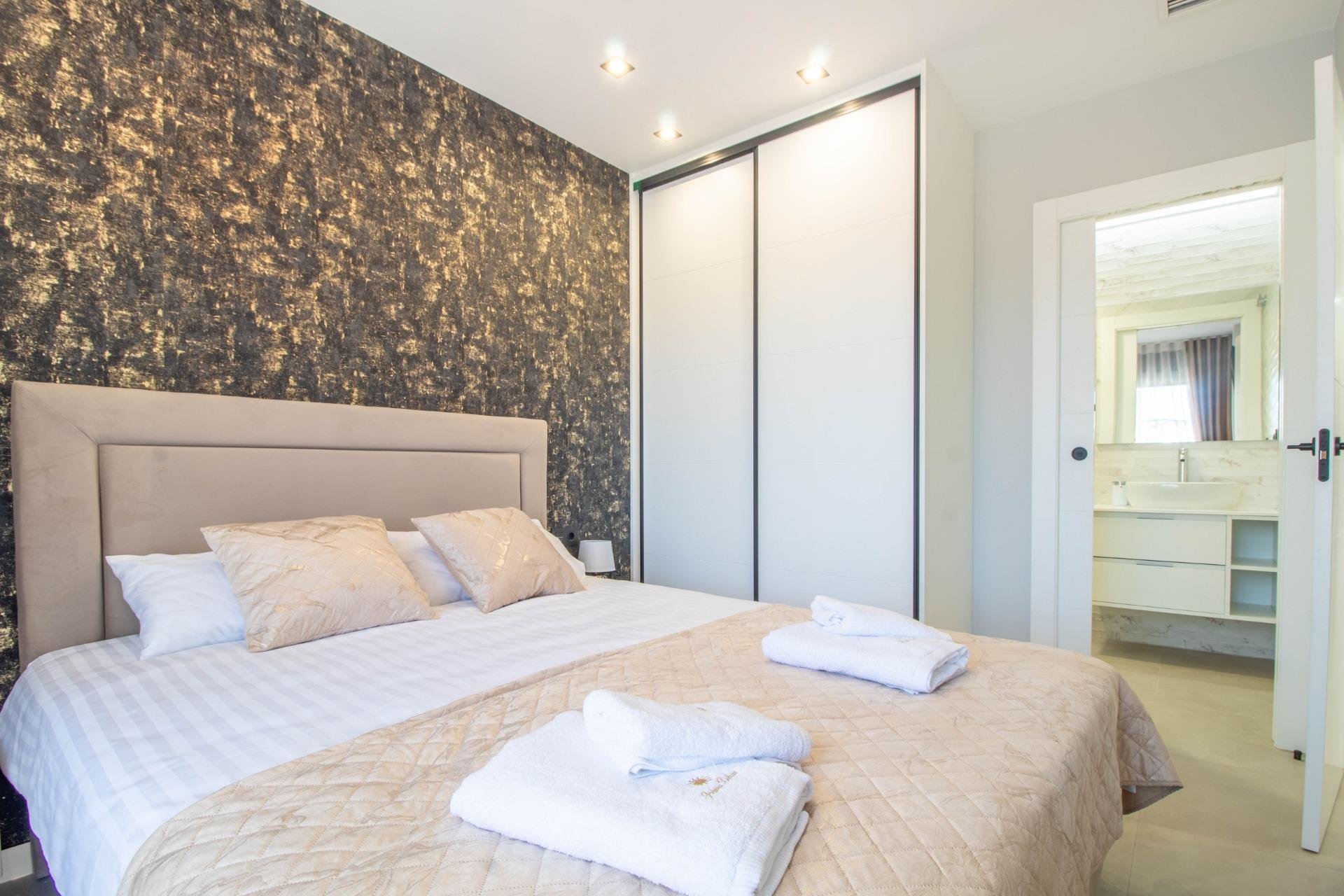 Reventa - Apartamento / Piso - Orihuela Costa - Punta Prima