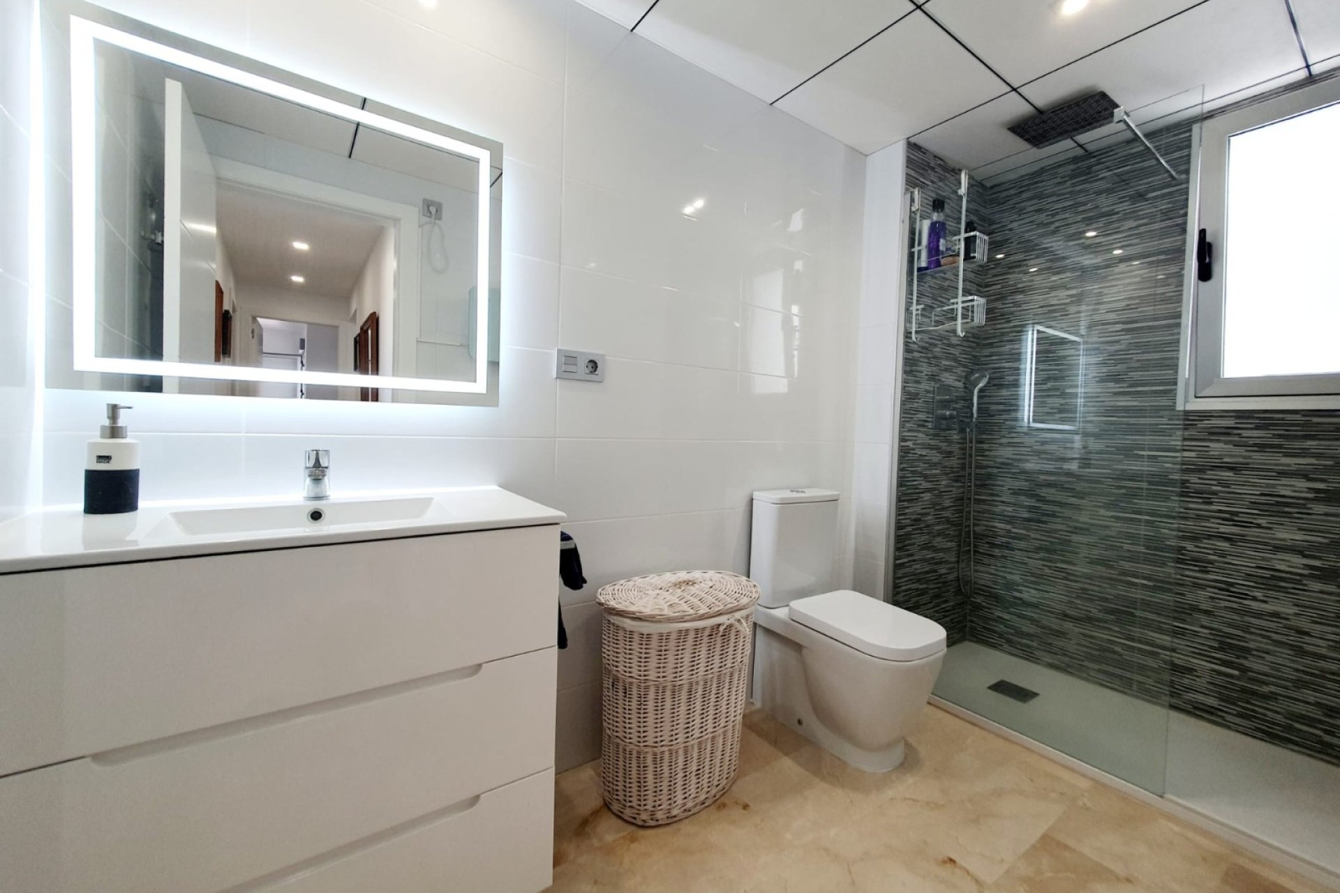 Reventa - Apartamento / Piso - Orihuela Costa - Villamartín