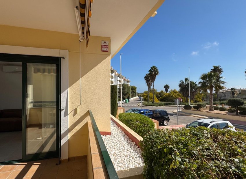 Reventa - Apartamento / Piso - Orihuela Costa - Villamartín