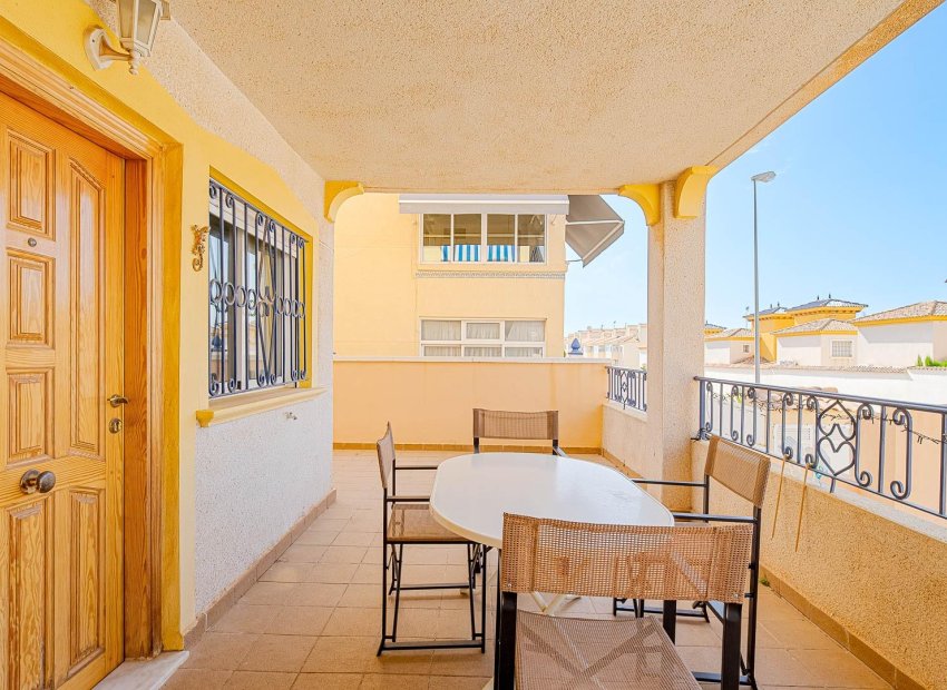 Reventa - Apartamento / Piso - Orihuela Costa - Villamartín