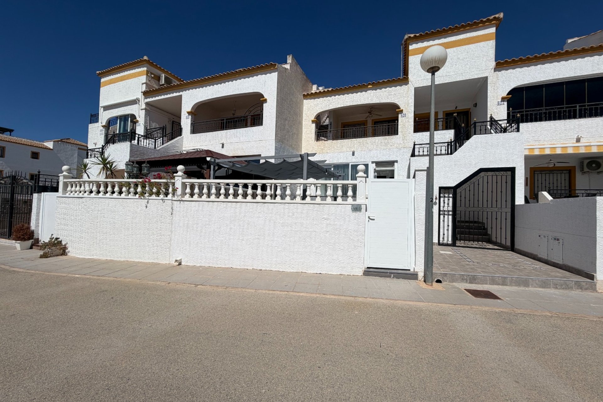 Reventa - Apartamento / Piso - Orihuela - Entre Naranjos