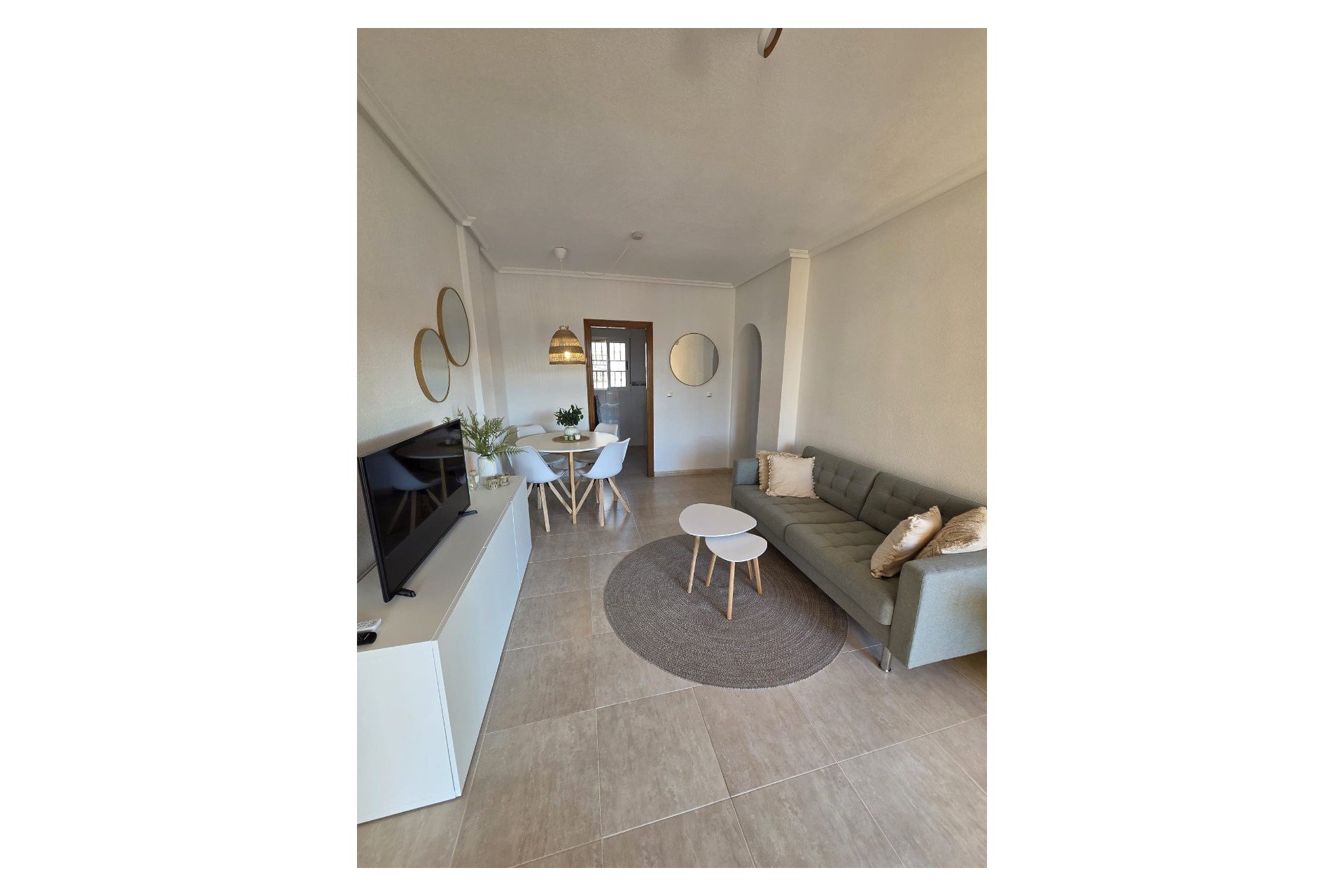Reventa - Apartamento / Piso - Orihuela - Los Balcones