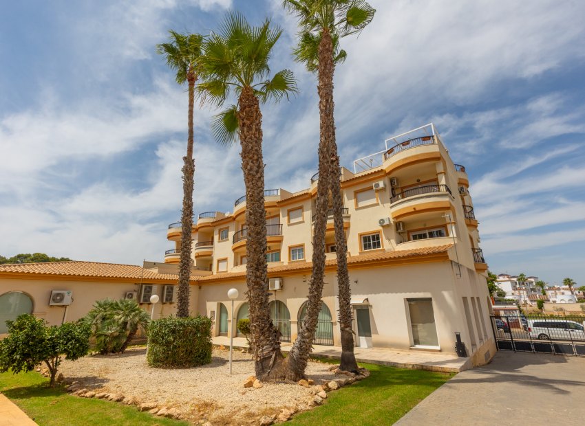 Reventa - Apartamento / Piso - Orihuela - Villamartín