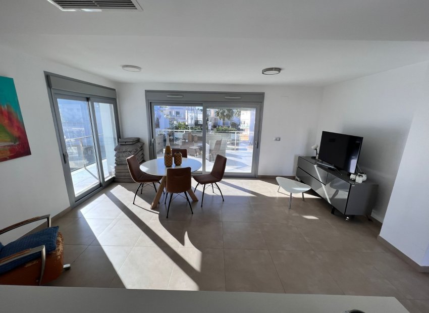 Reventa - Apartamento / Piso - Orihuela - Vistabella Golf
