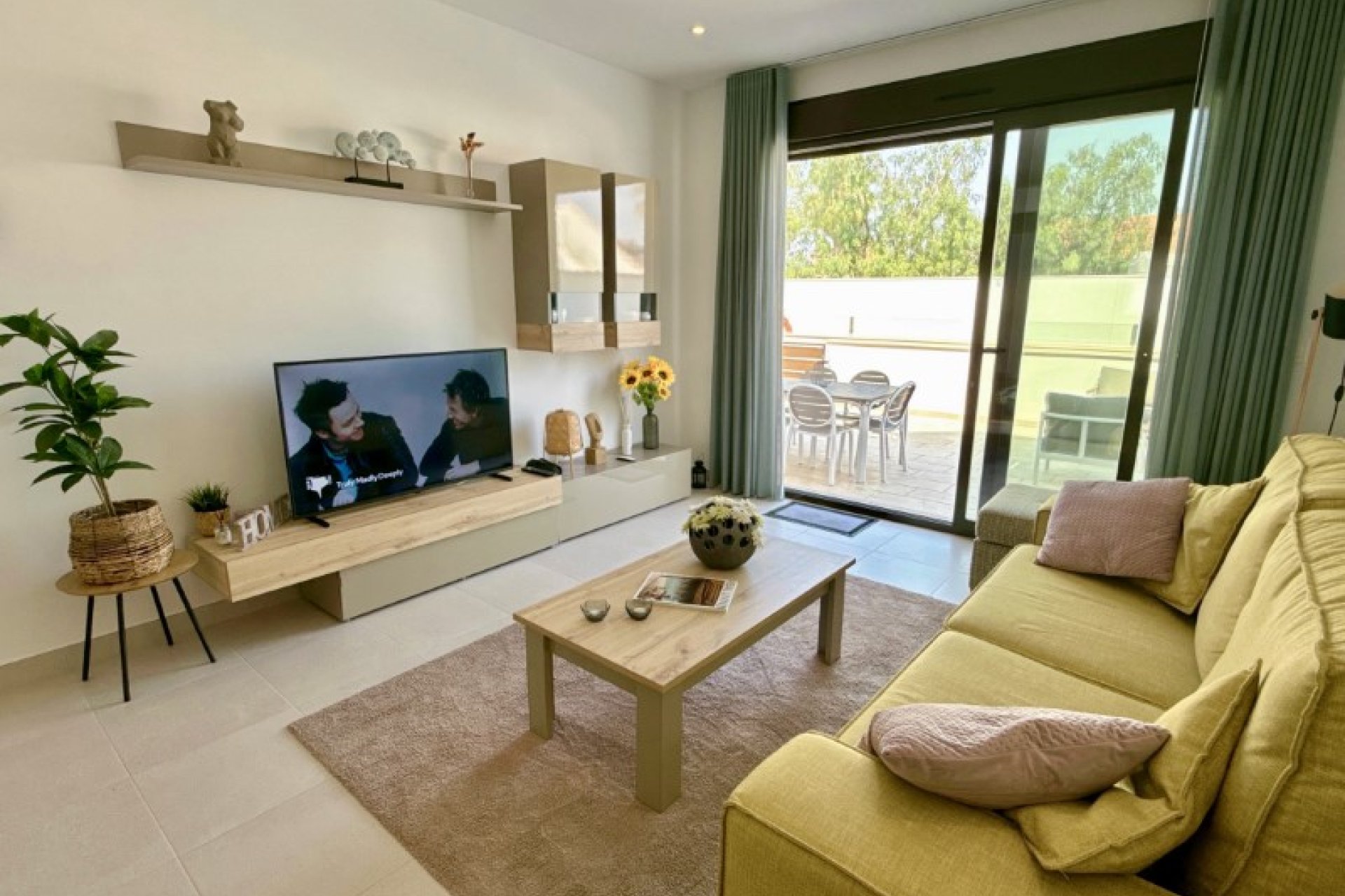 Reventa - Apartamento / Piso - Pilar de la Horadada