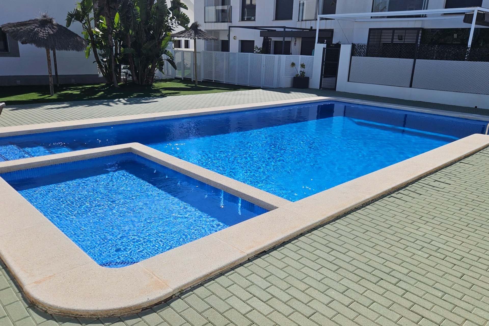 Reventa - Apartamento / Piso - Pilar de la Horadada