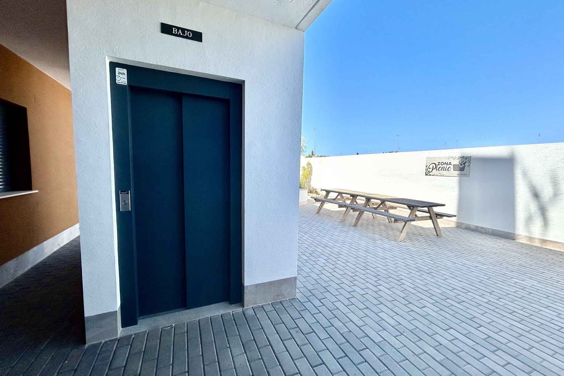 Reventa - Apartamento / Piso - Pilar de La Horadada