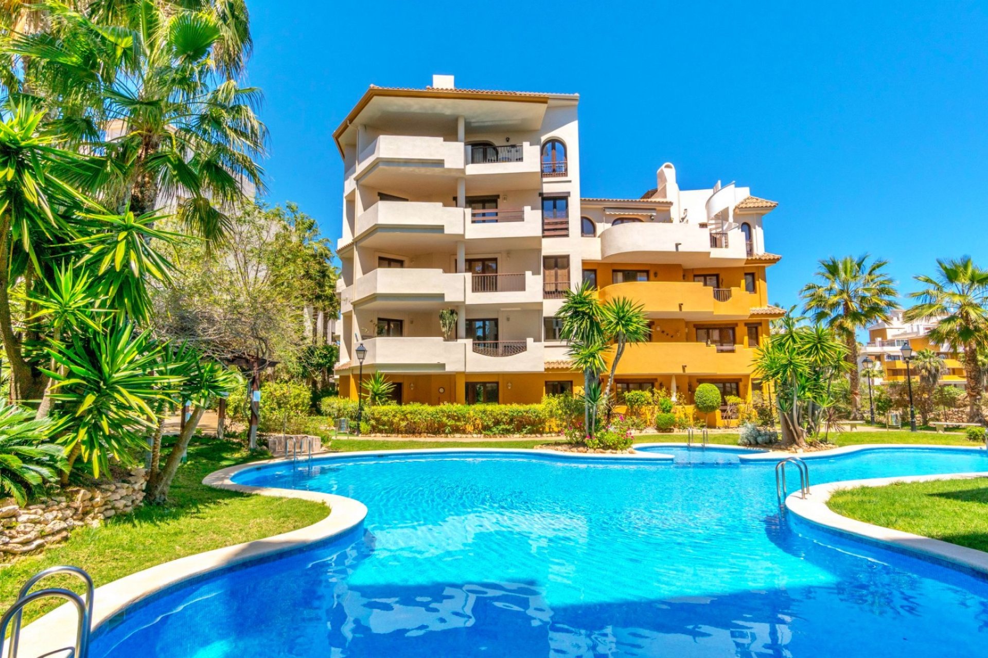 Reventa - Apartamento / Piso - Punta Prima