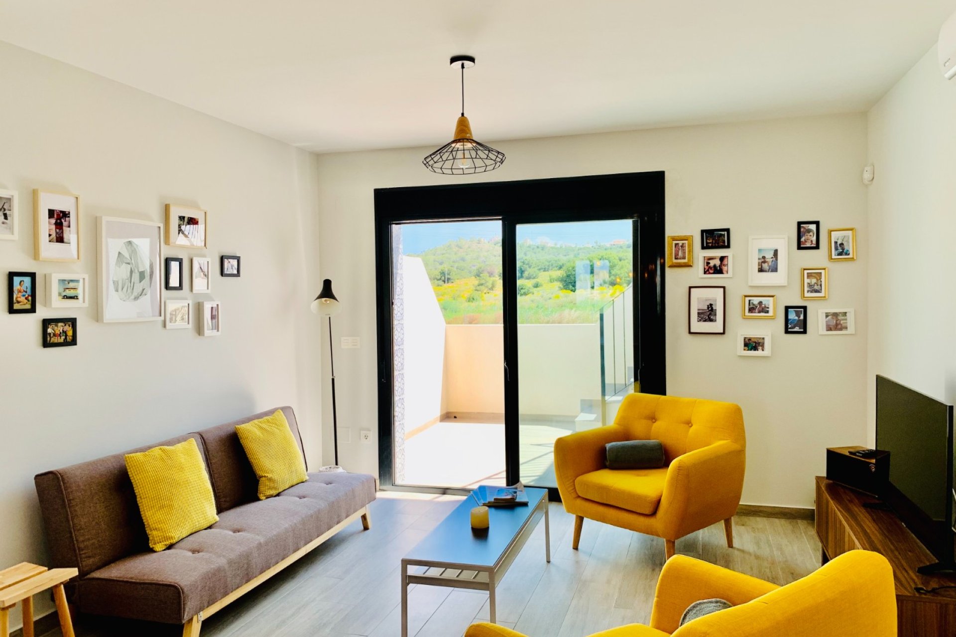 Reventa - Apartamento / Piso - San Miguel de Salinas