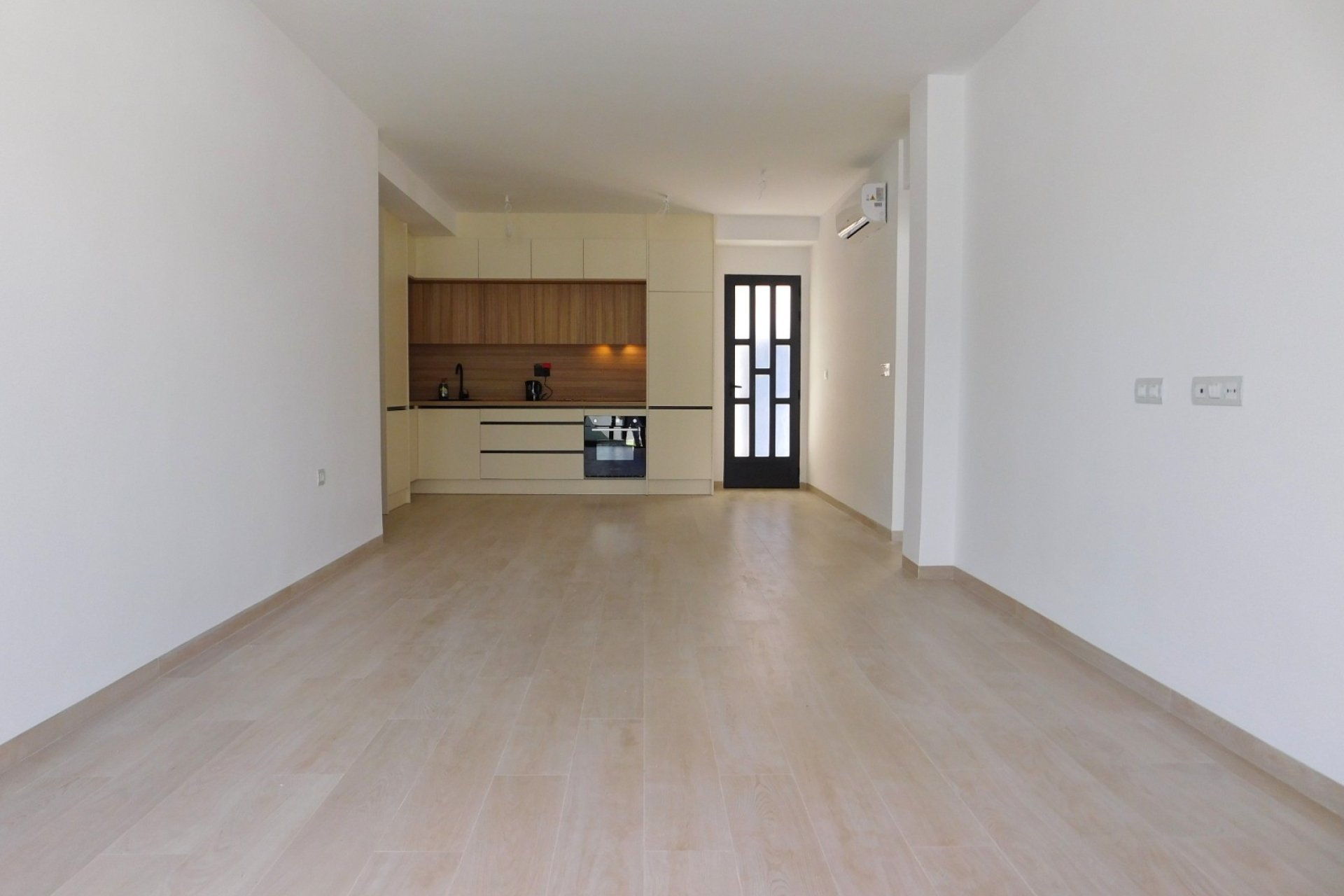 Reventa - Apartamento / Piso - San Miguel de Salinas