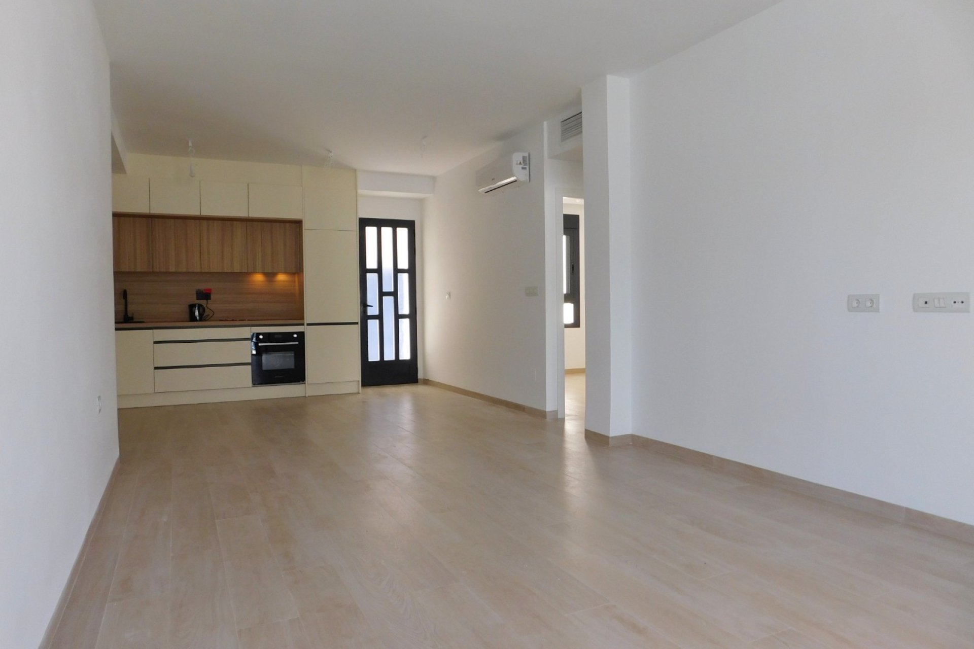 Reventa - Apartamento / Piso - San Miguel de Salinas