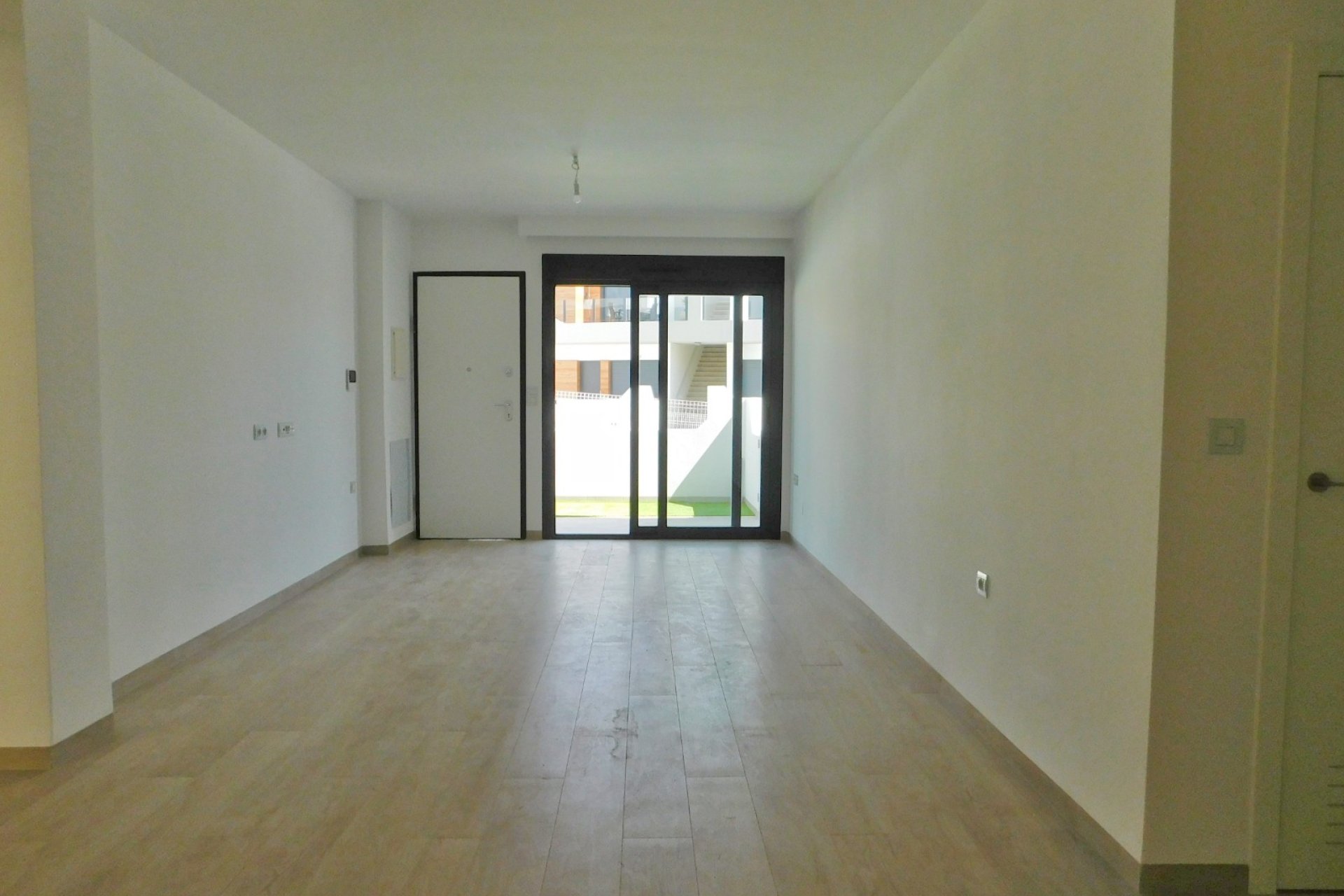 Reventa - Apartamento / Piso - San Miguel de Salinas