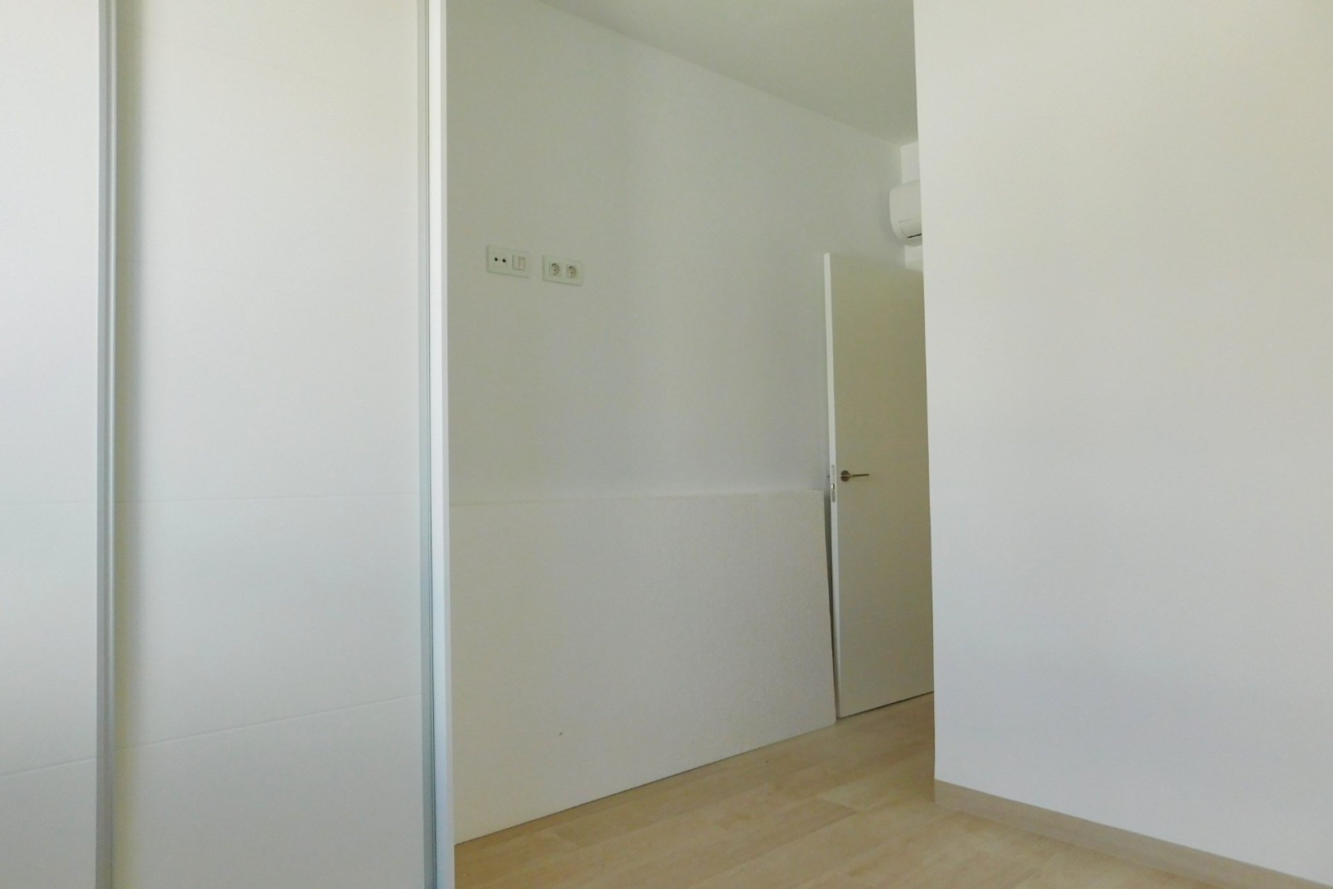 Reventa - Apartamento / Piso - San Miguel de Salinas