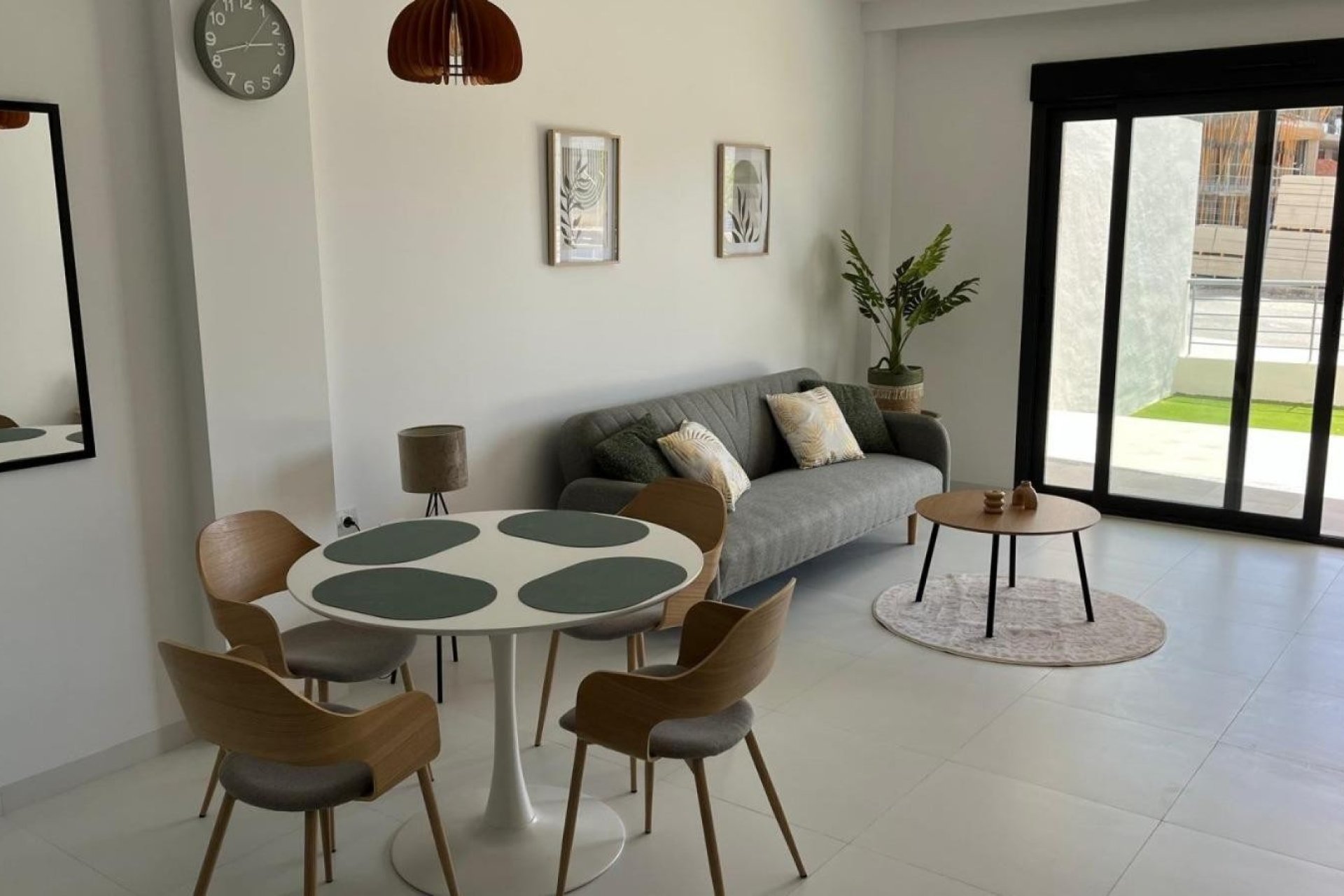 Reventa - Apartamento / Piso - San Miguel de Salinas