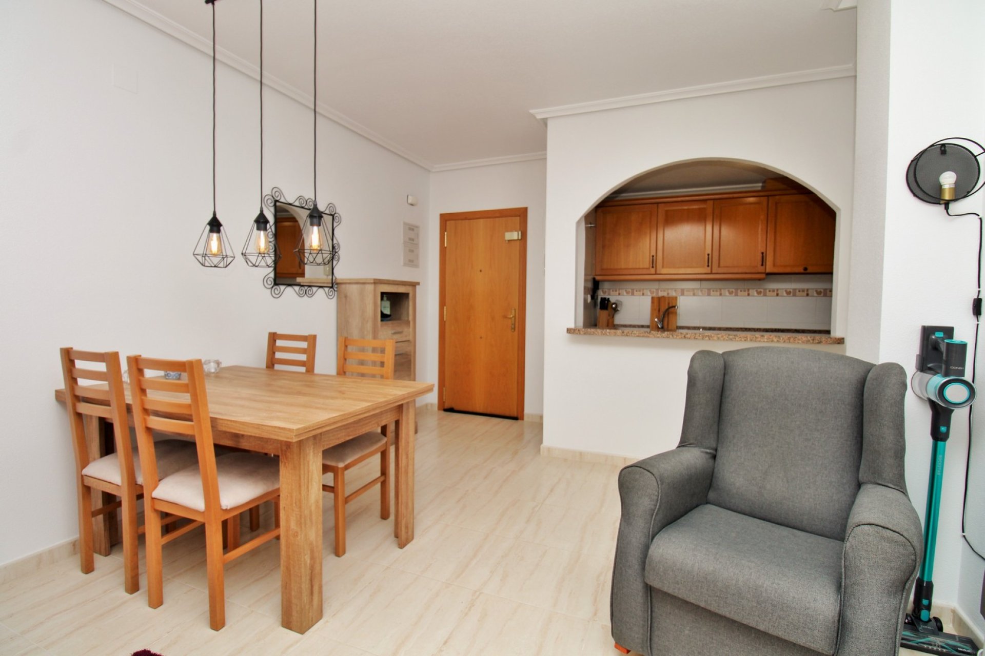 Reventa - Apartamento / Piso - San Miguel de Salinas