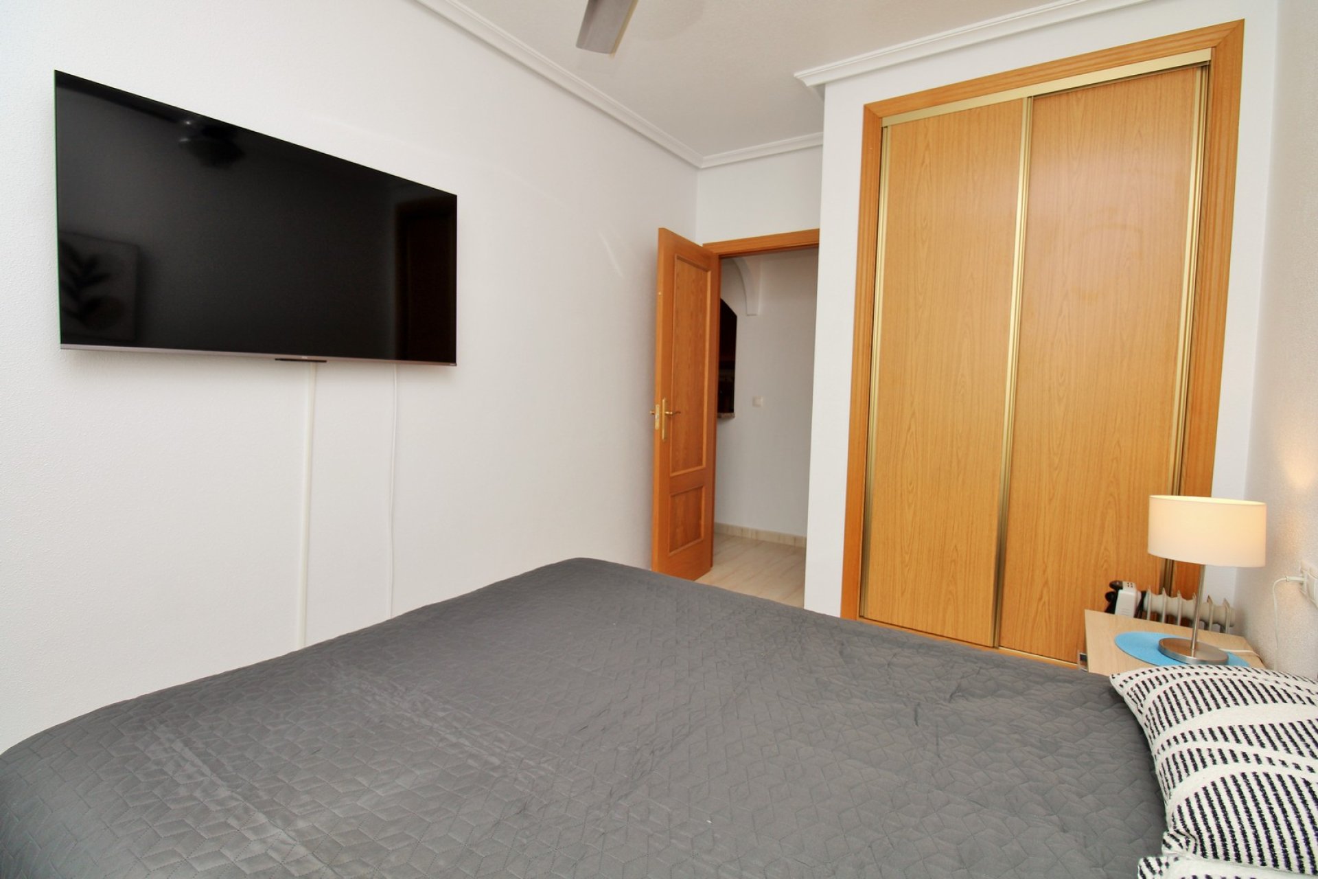 Reventa - Apartamento / Piso - San Miguel de Salinas