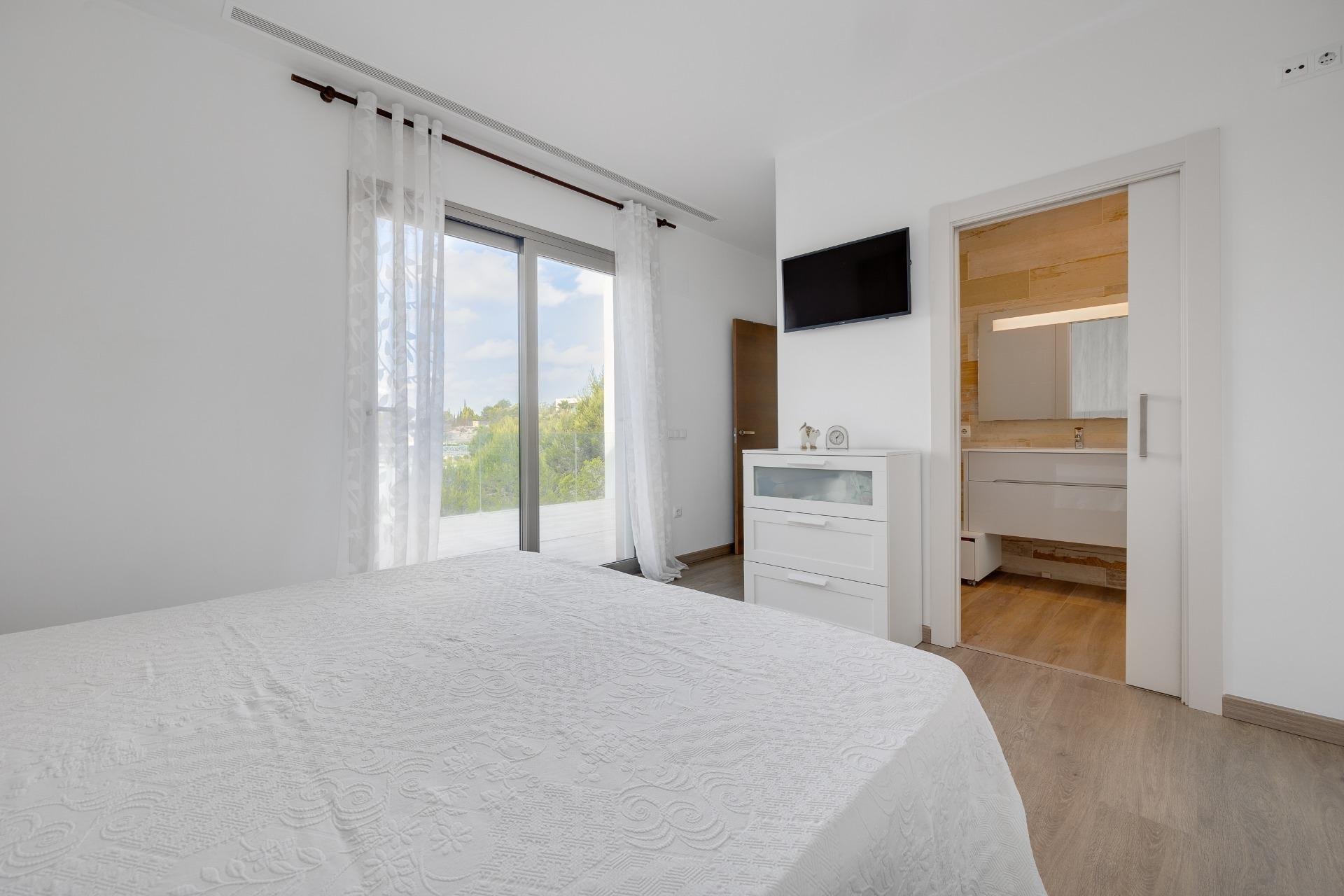 Reventa - Apartamento / Piso - San Miguel de Salinas