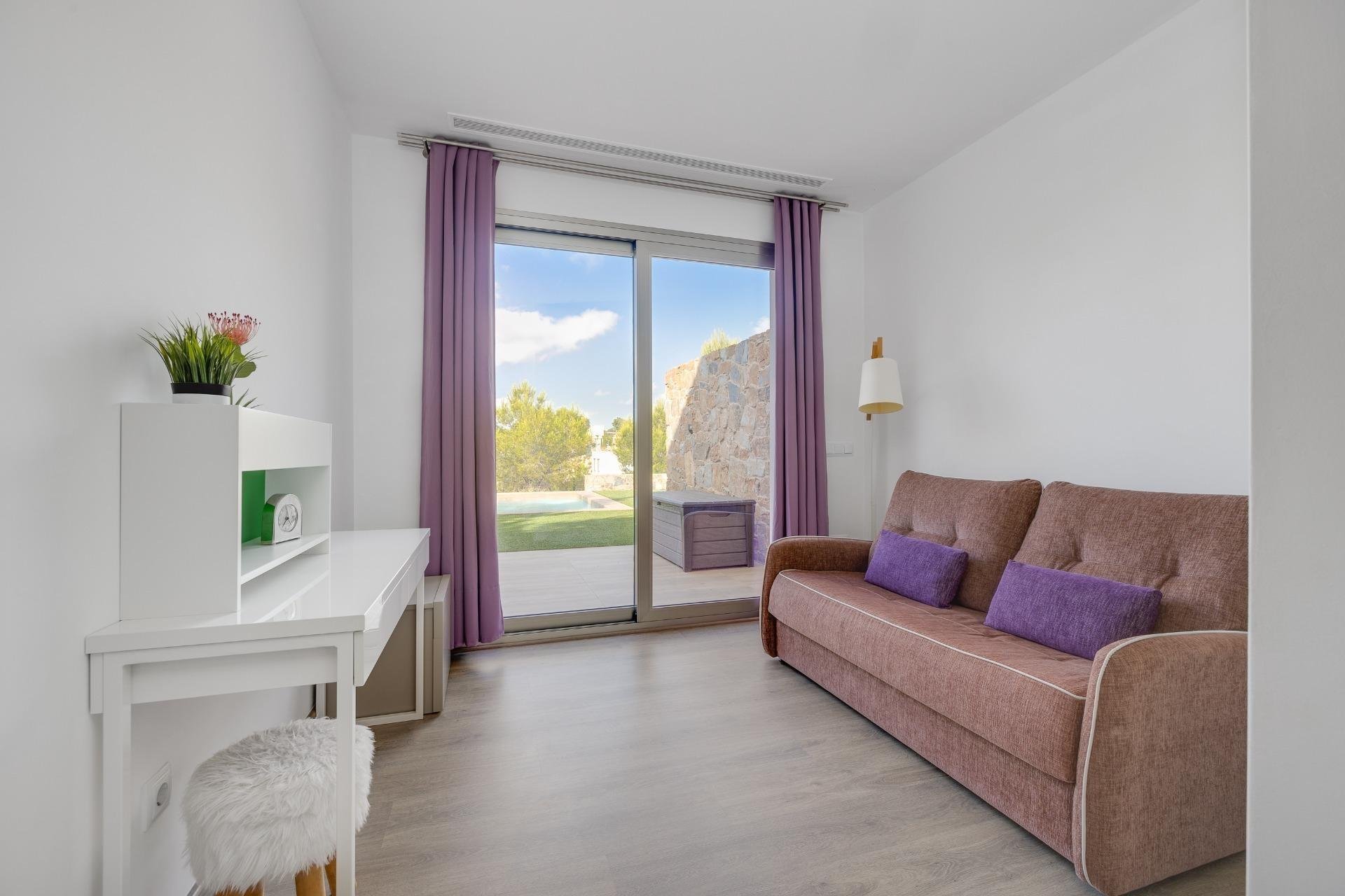 Reventa - Apartamento / Piso - San Miguel de Salinas