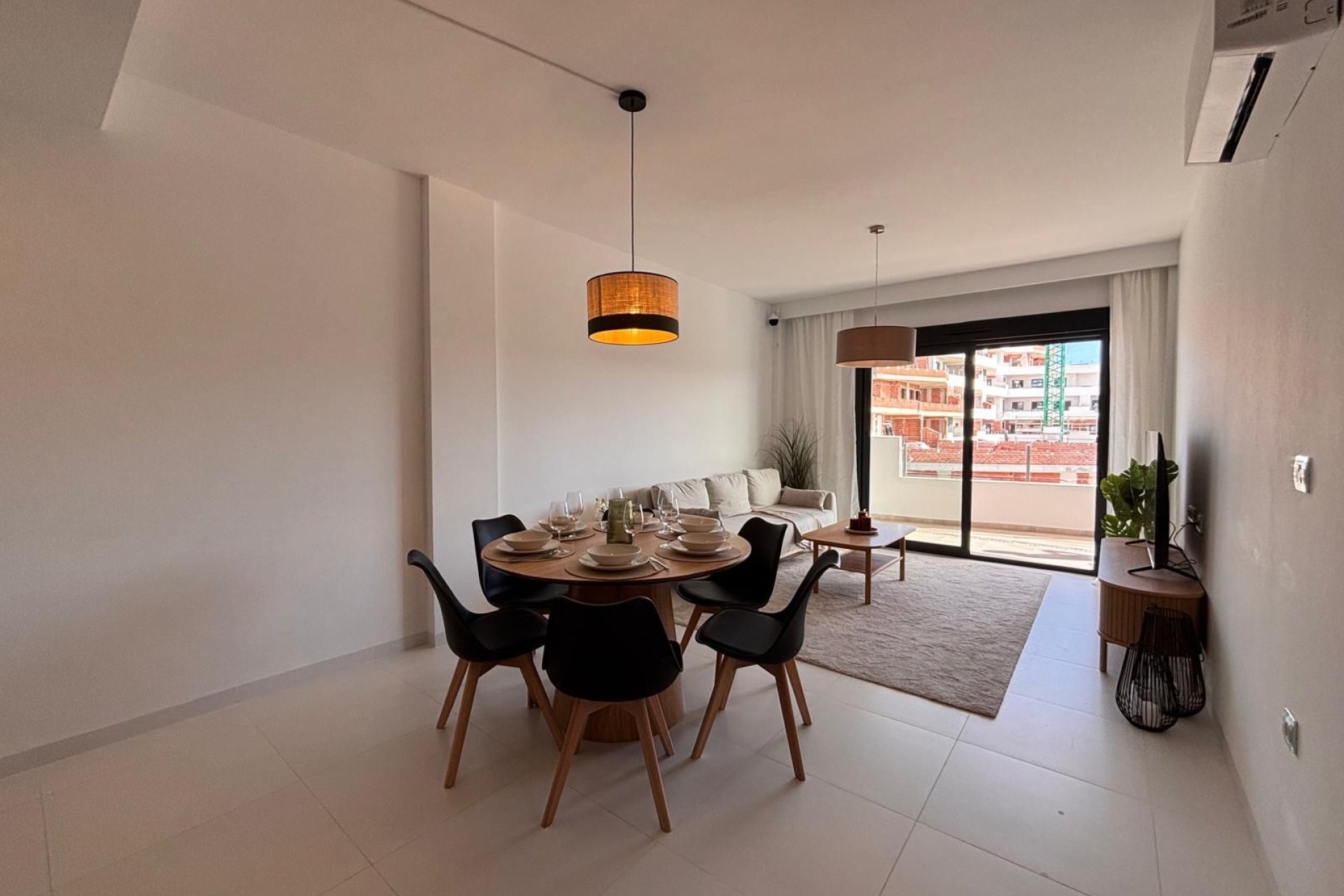 Reventa - Apartamento / Piso - San Miguel de Salinas