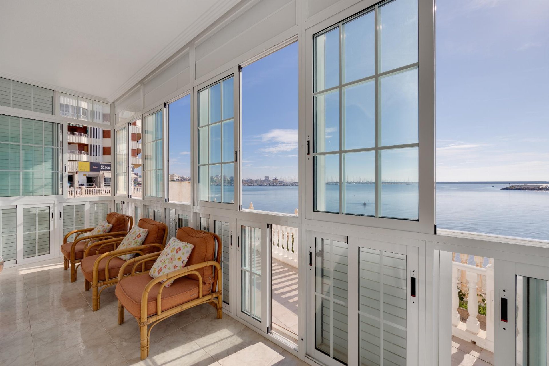 Reventa - Apartamento / Piso - Torrevieja - Acequion