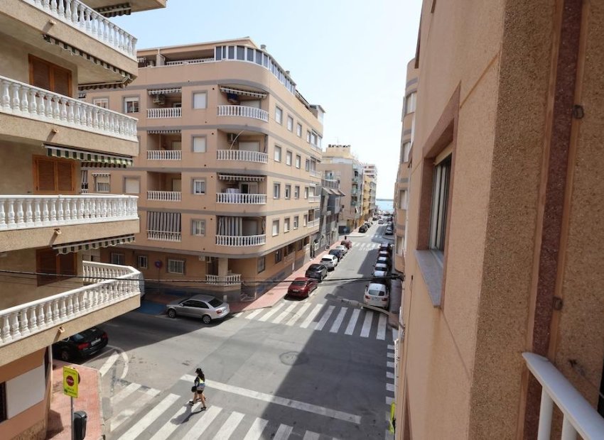 Reventa - Apartamento / Piso - Torrevieja - Acequion
