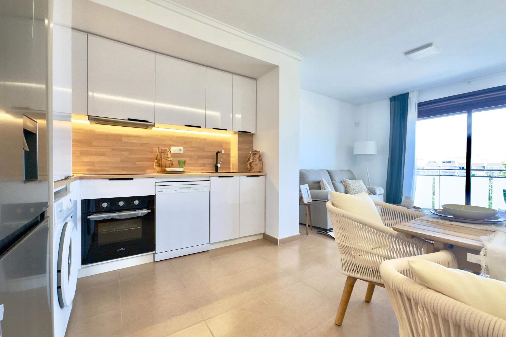 Reventa - Apartamento / Piso - Torrevieja - Acequion