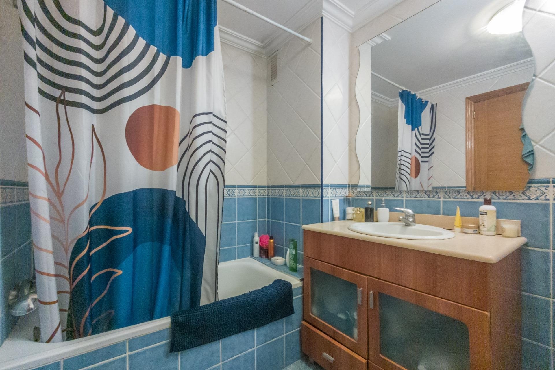 Reventa - Apartamento / Piso - Torrevieja - Acequion