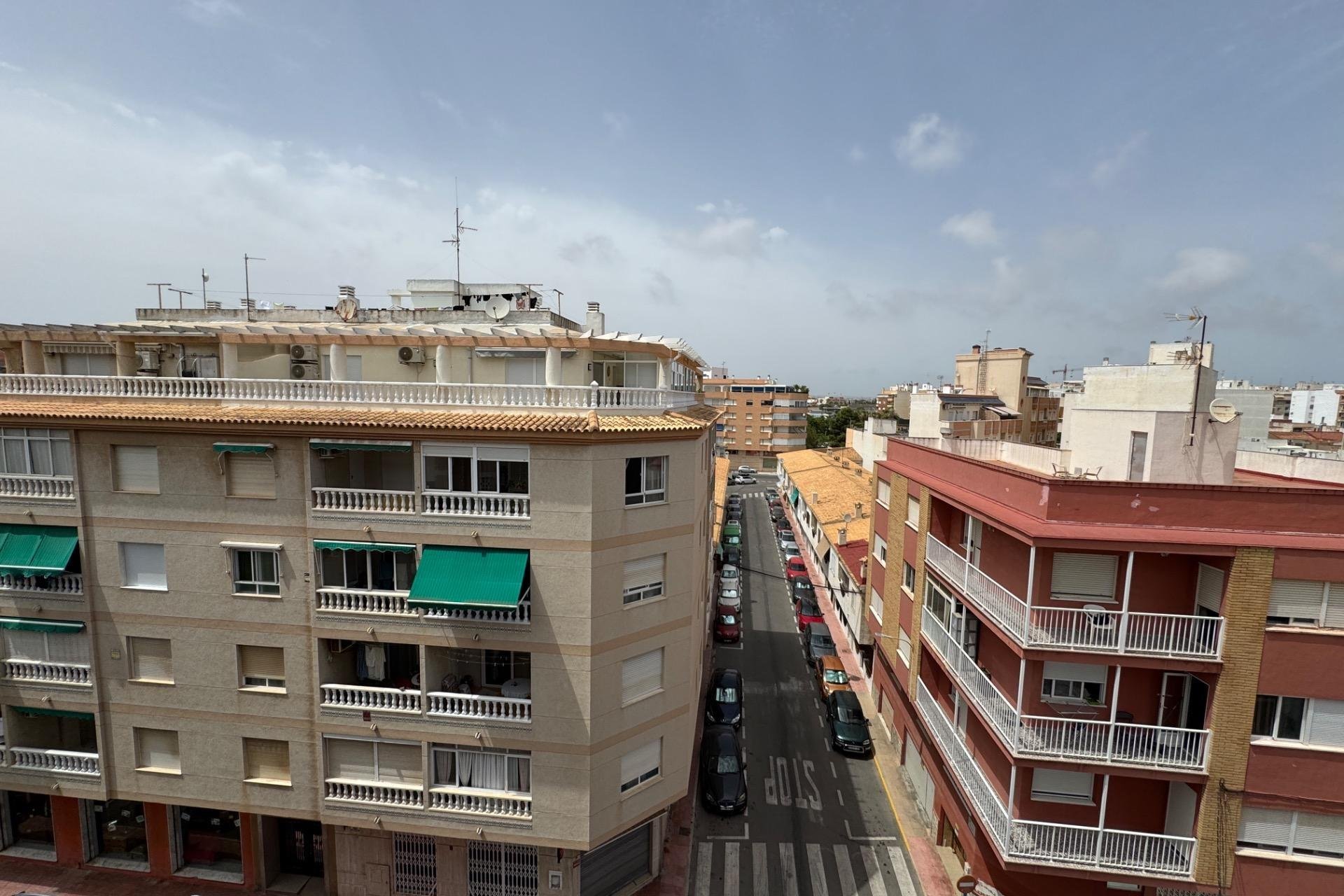Reventa - Apartamento / Piso - Torrevieja - Acequion