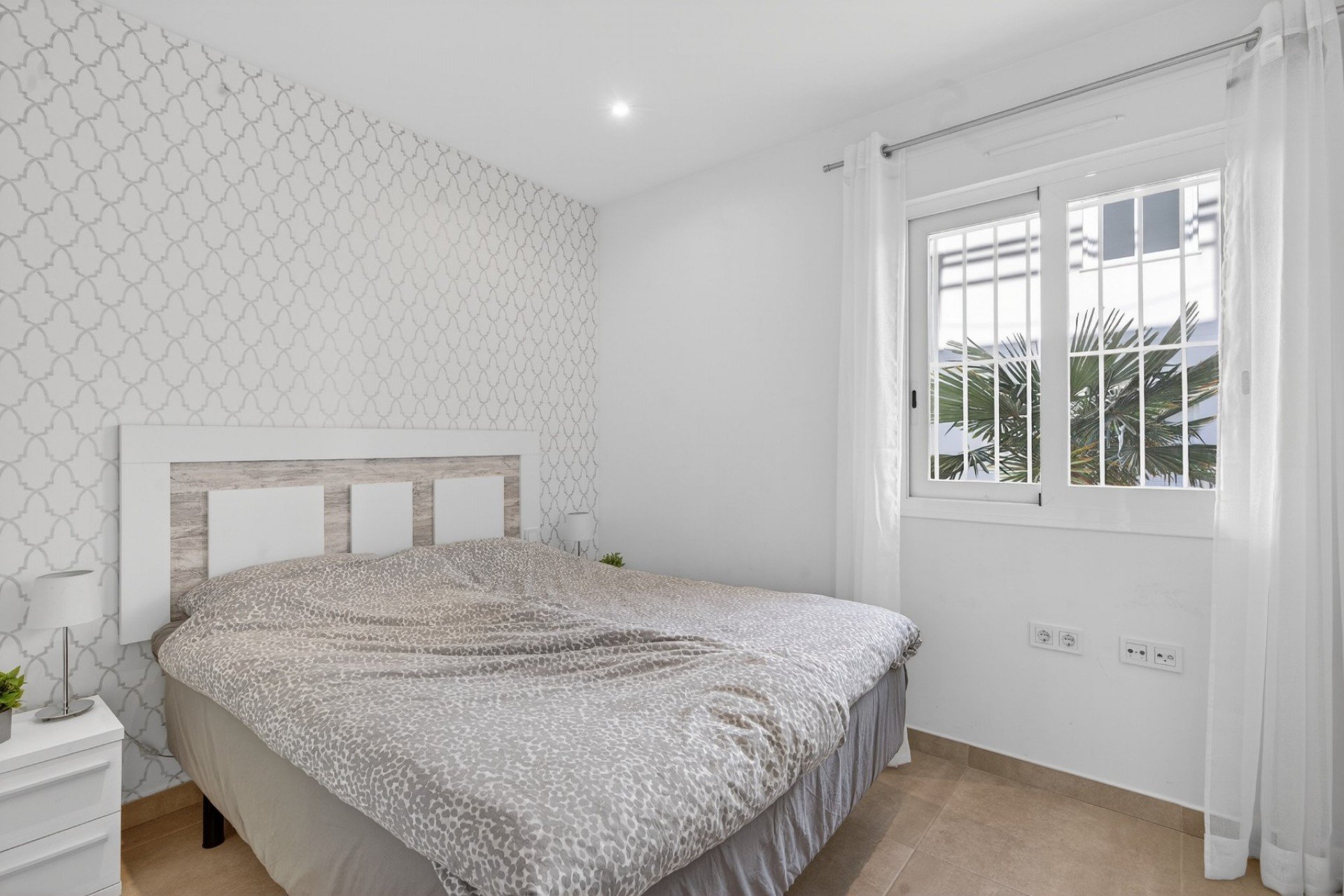 Reventa - Apartamento / Piso - Torrevieja - Aguas Nuevas