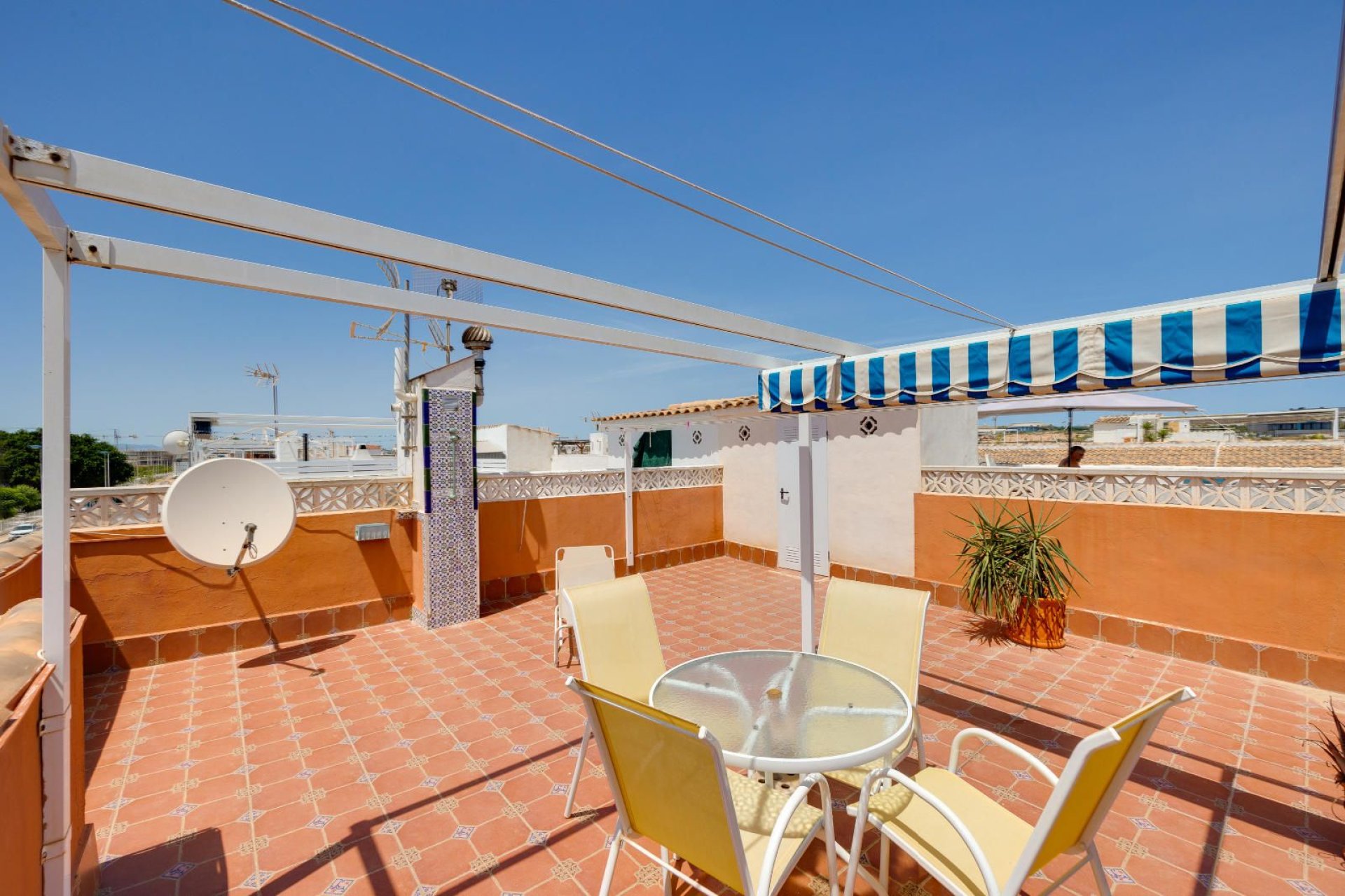 Reventa - Apartamento / Piso - Torrevieja - Carrefour