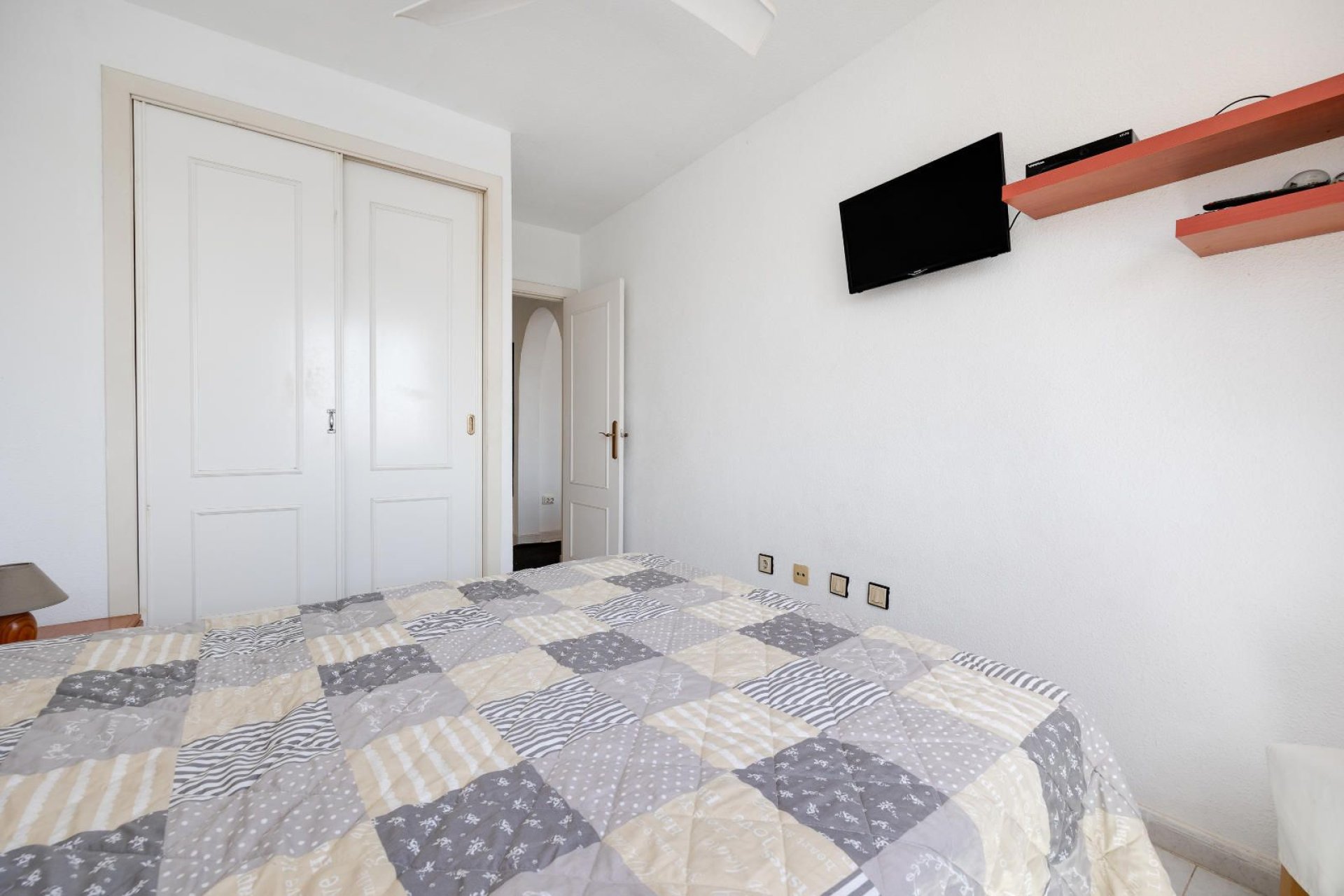 Reventa - Apartamento / Piso - Torrevieja - Carrefour