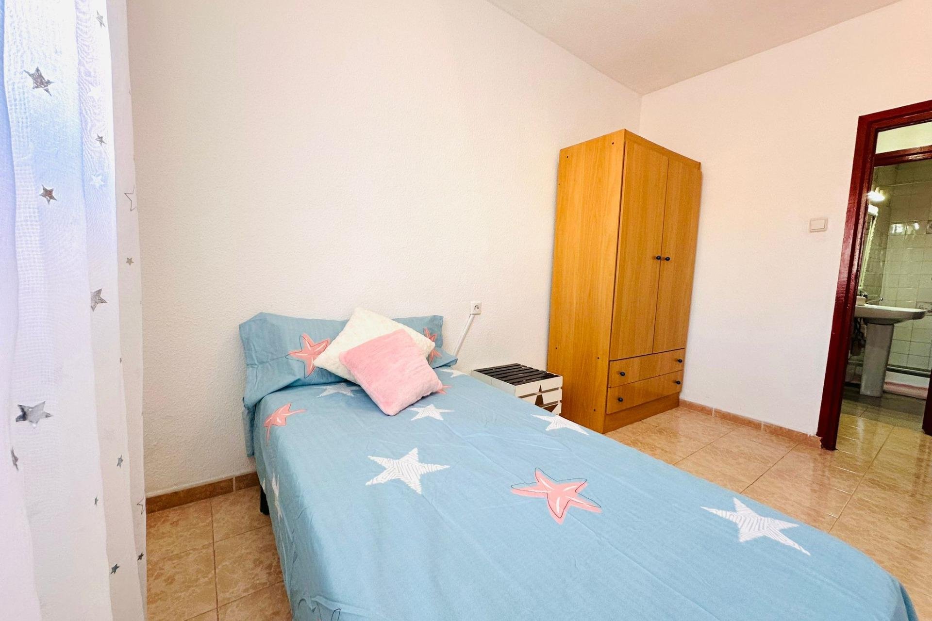 Reventa - Apartamento / piso - Torrevieja - Center