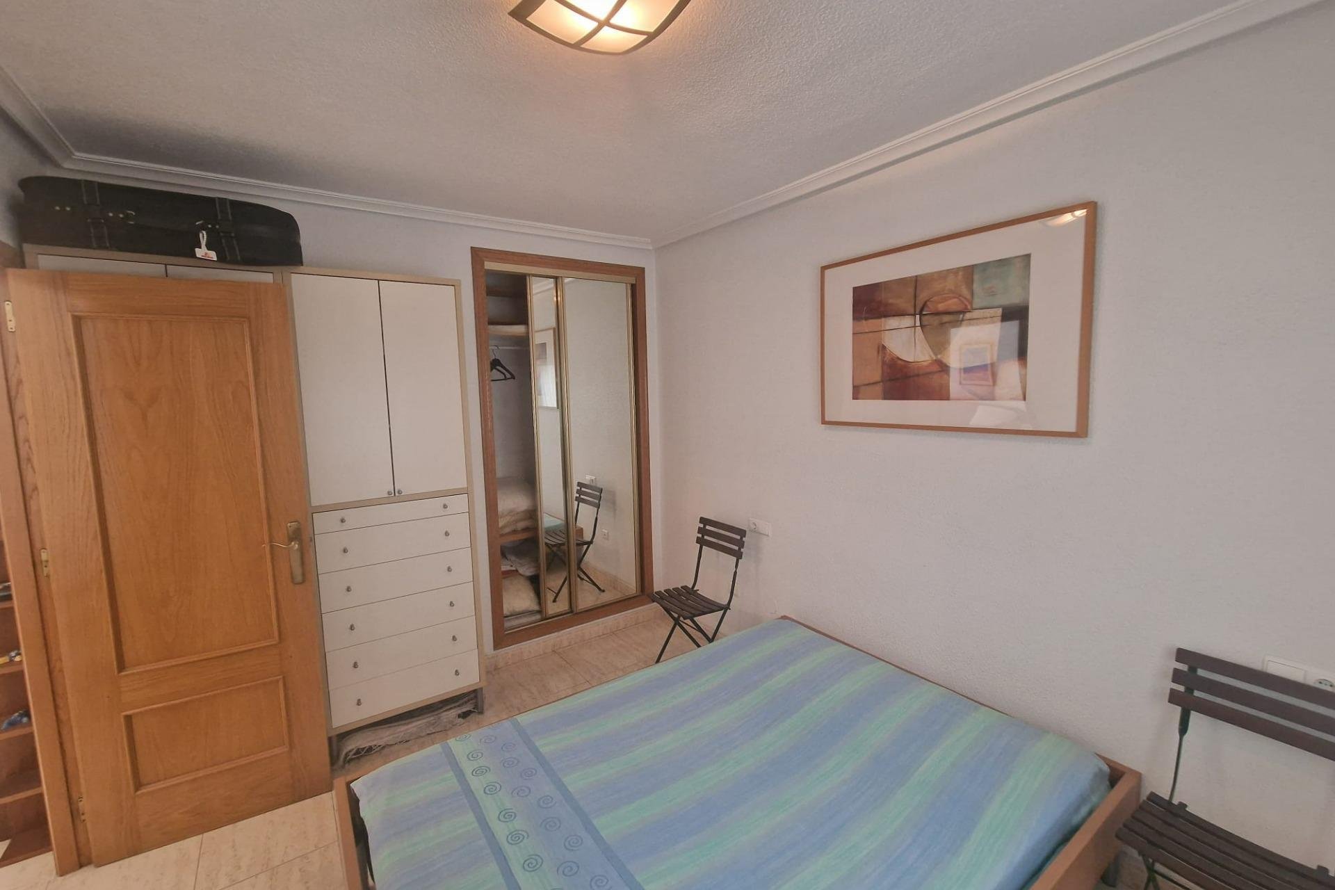 Reventa - Apartamento / piso - Torrevieja - Center